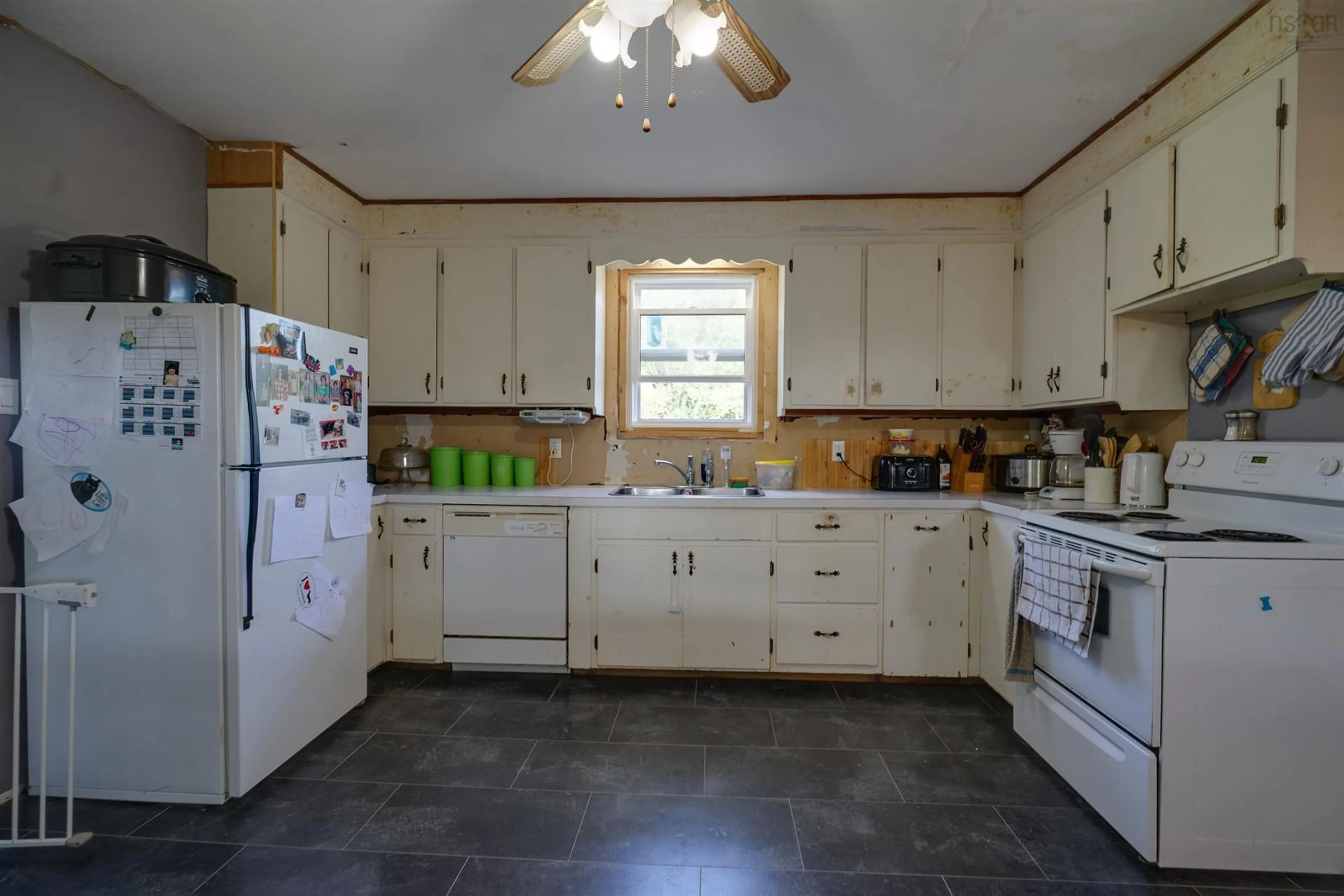 Kitchen, wood floors, cottage for 2987 Highway 217, Tiverton Nova Scotia B0V 1G0