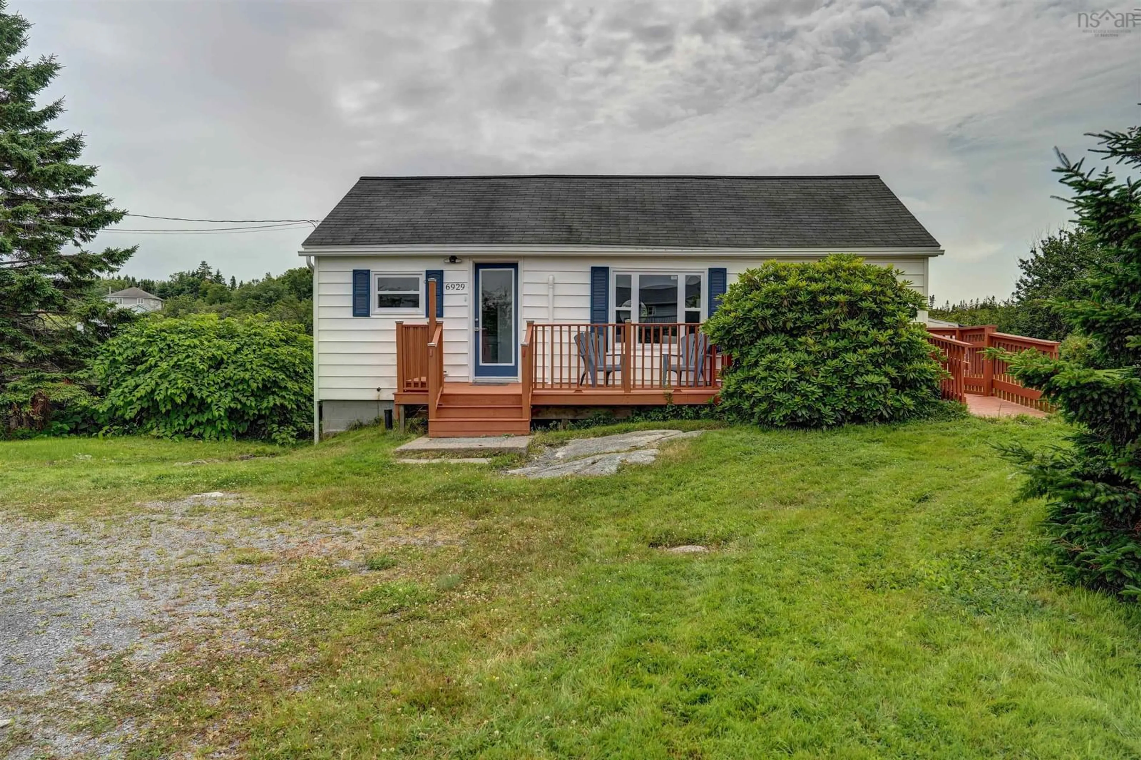 Cottage for 6929 Prospect Rd, West Dover Nova Scotia B3Z 3S9