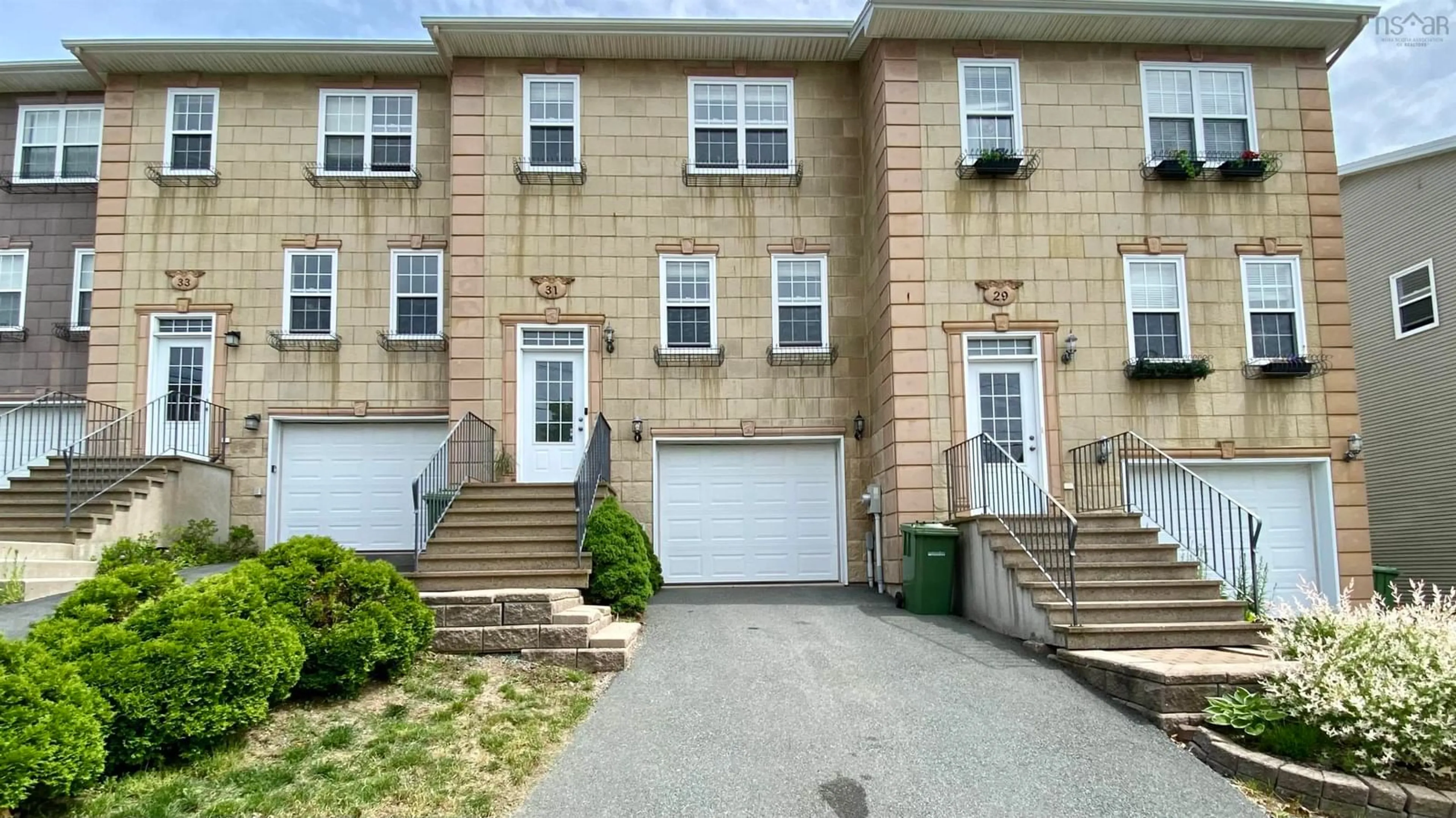 A pic from exterior of the house or condo for 31 Brigadier Crt, Halifax Nova Scotia B3M 4Y4