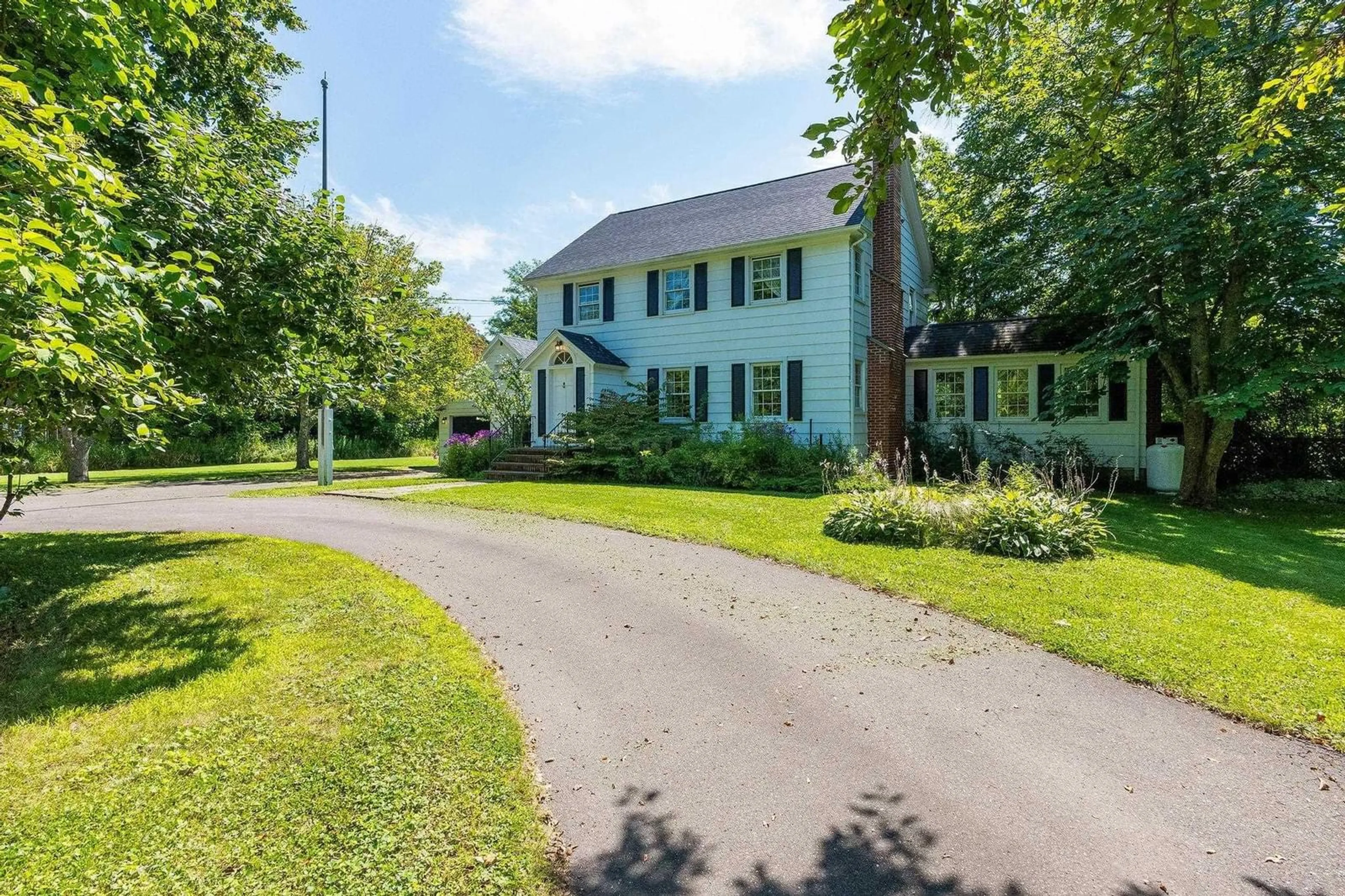 Frontside or backside of a home, cottage for 514 Granville St, Bridgetown Nova Scotia B0S 1C0