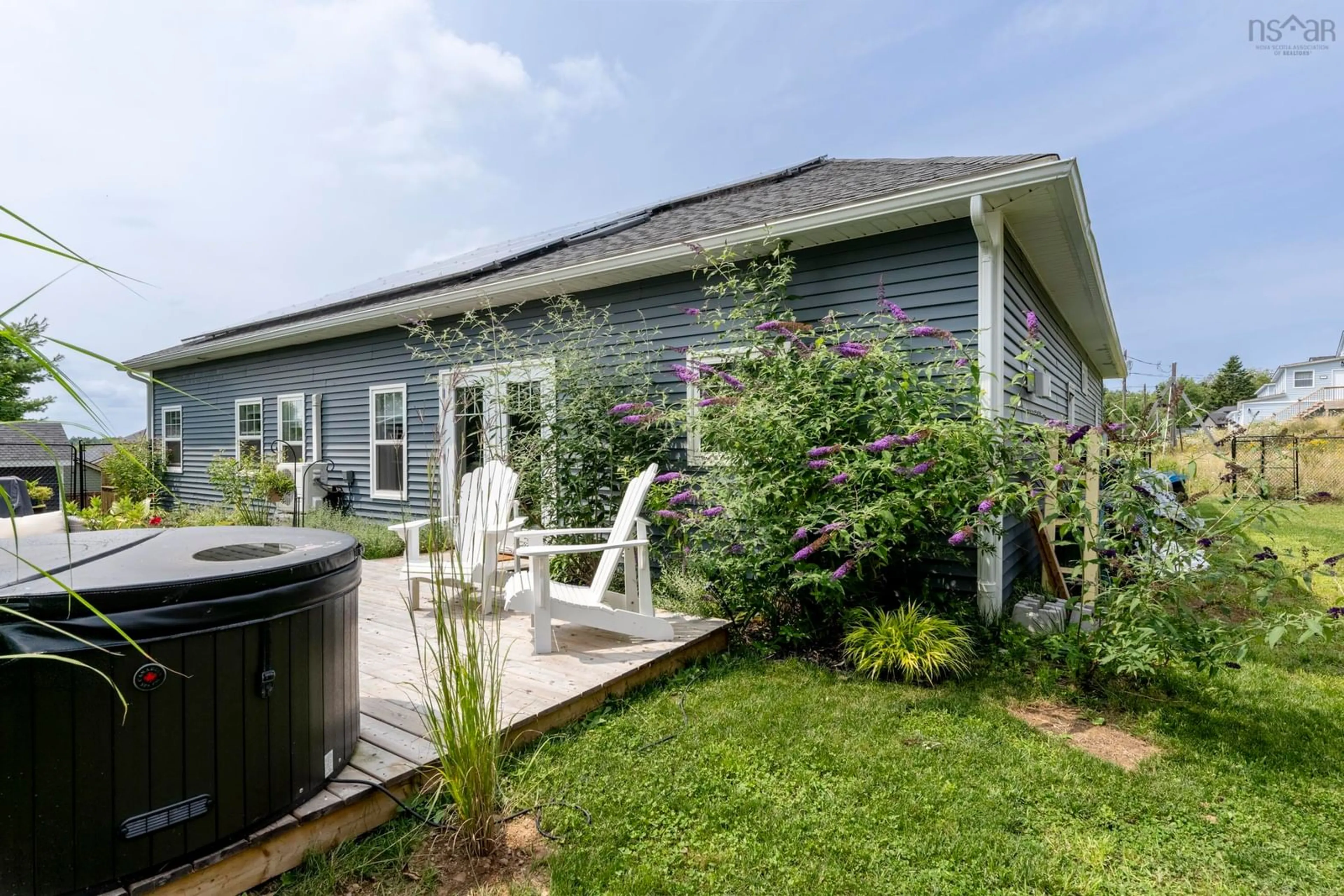 Frontside or backside of a home, cottage for 222 Adams St, Lunenburg Nova Scotia B0J 2C0