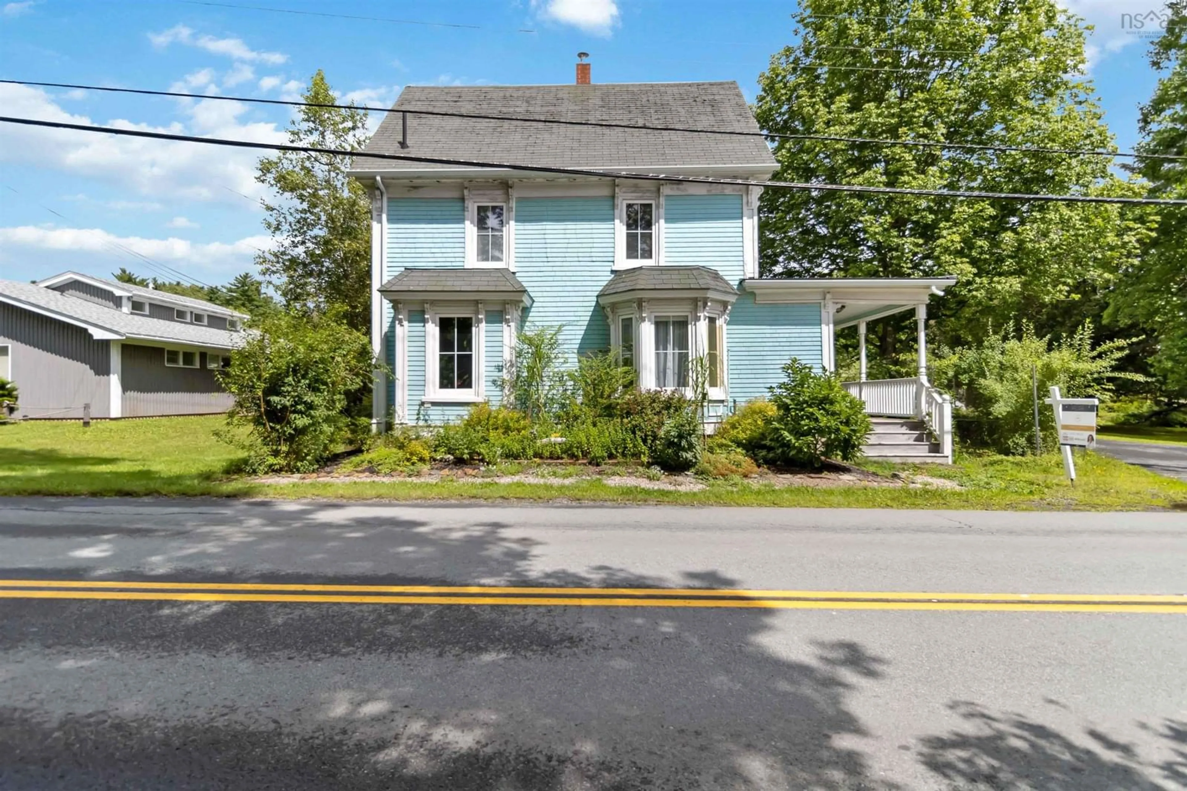 A pic from exterior of the house or condo, cottage for 419 Main St, Mahone Bay Nova Scotia B0J 2E0