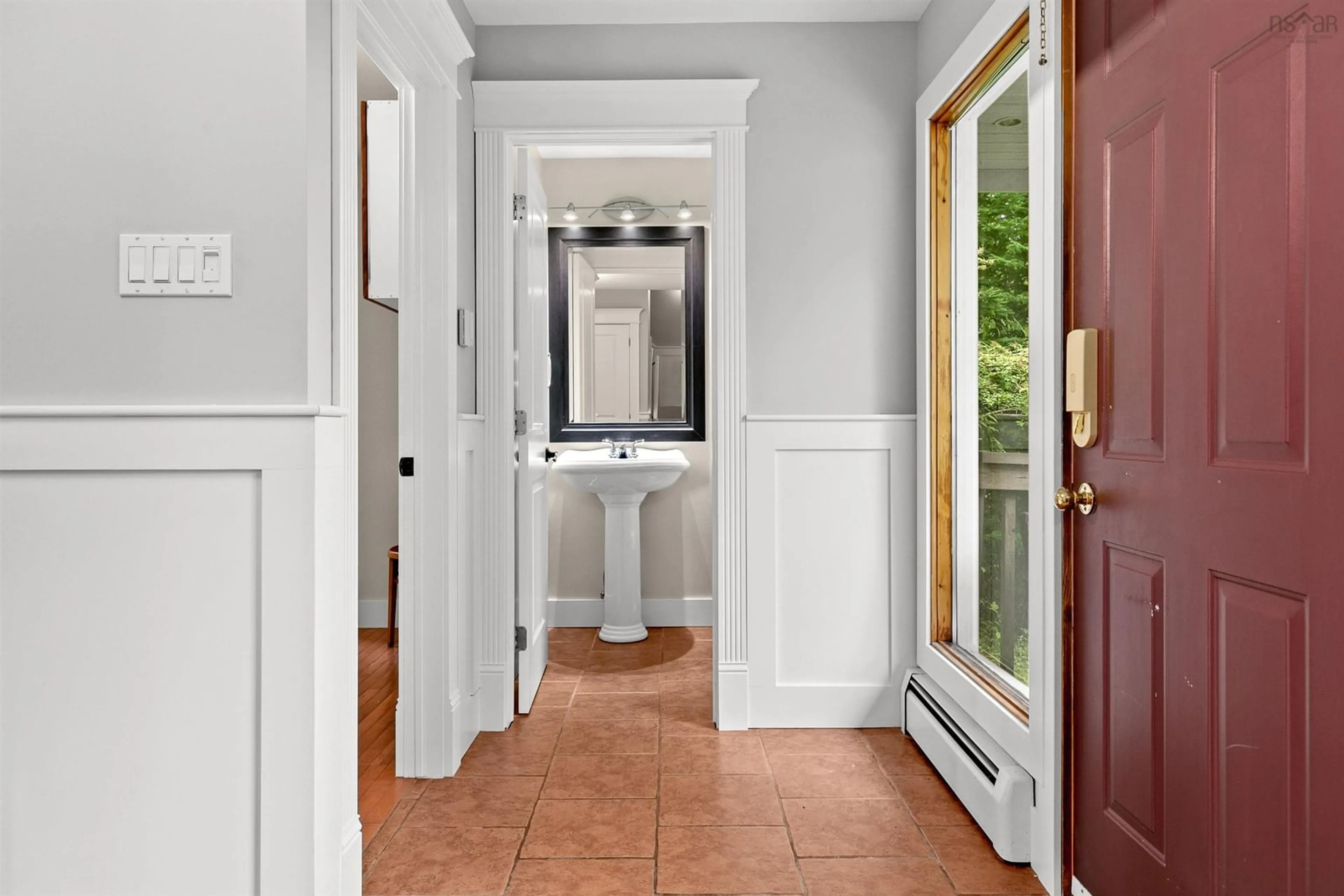 Indoor entryway for 81 Viewmount Dr, Head Of St. Margarets Bay Nova Scotia B3Z 2E9