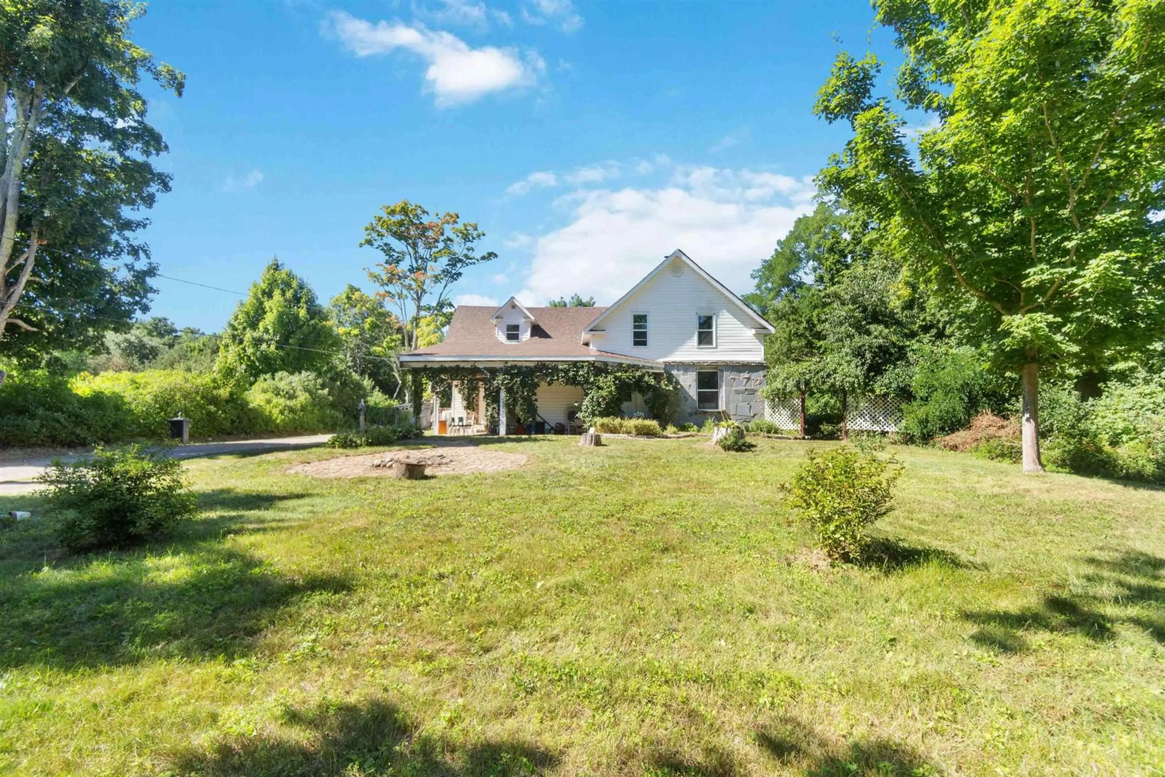 Frontside or backside of a home, cottage for 14623 Highway 1, Wilmot Nova Scotia B0P 1W0