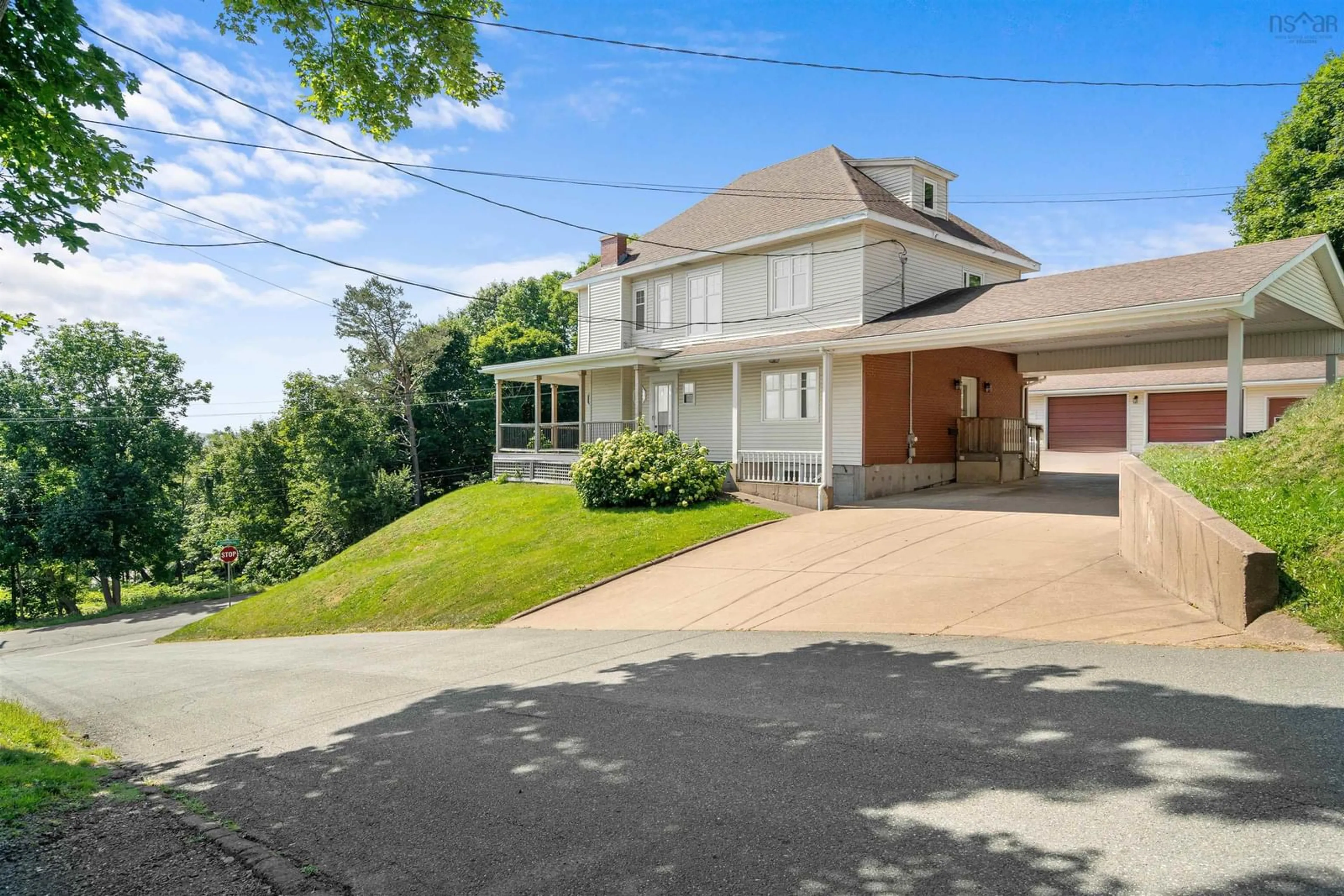 Frontside or backside of a home, cottage for 16 Second St, New Glasgow Nova Scotia B2H 1E4