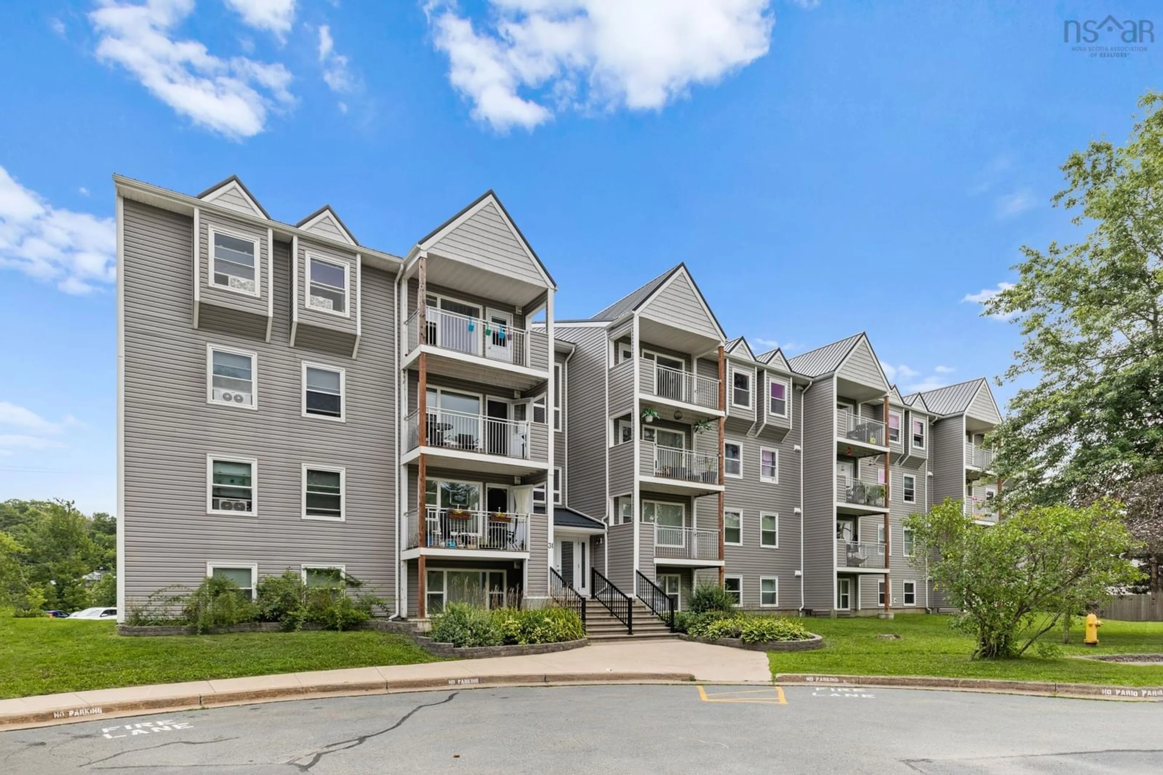 A pic from exterior of the house or condo, the front or back of building for 31 River Lane #101, Bedford Nova Scotia B4A 3Y7