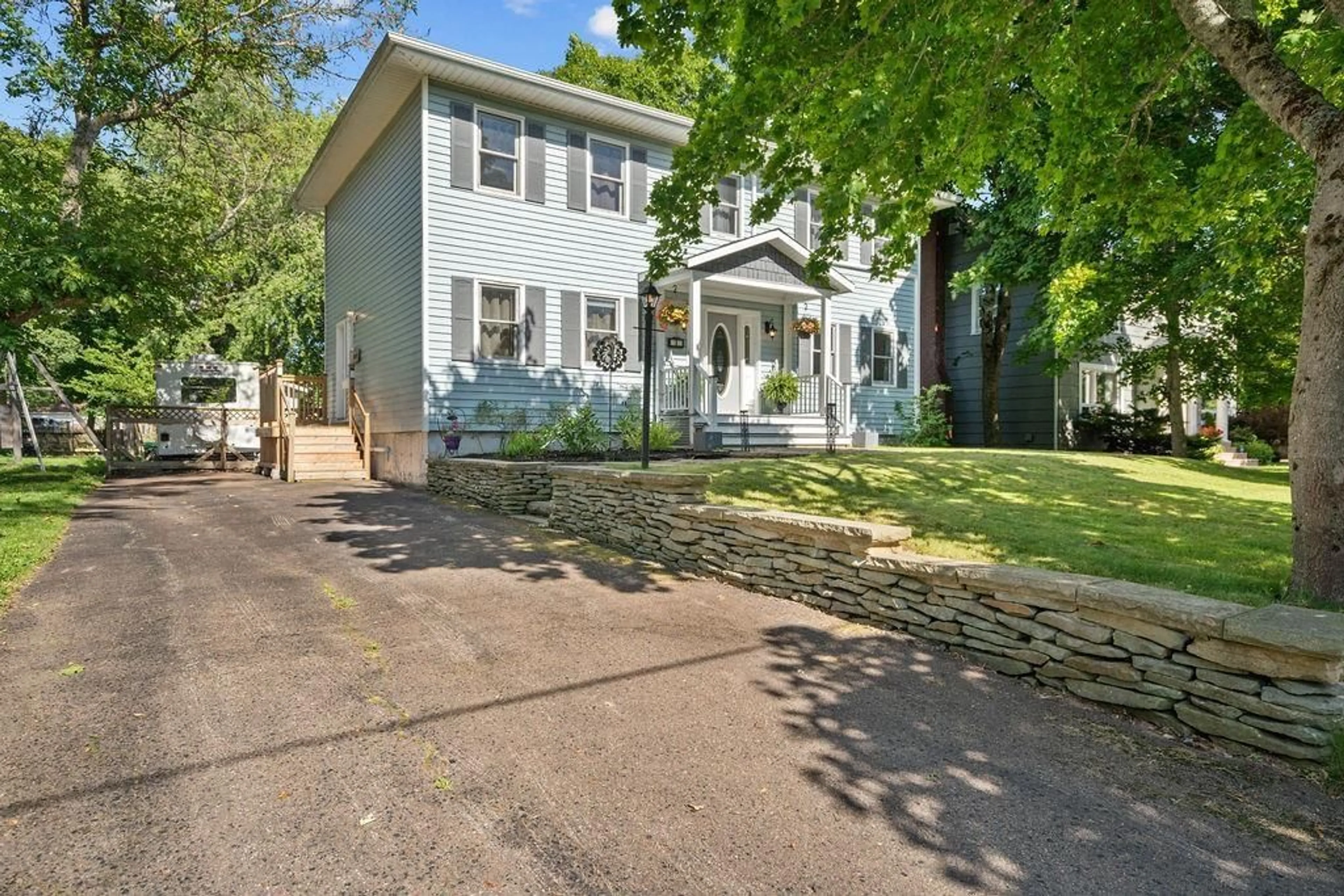 A pic from exterior of the house or condo, the street view for 8 Regent St, Amherst Nova Scotia B4H 4L2