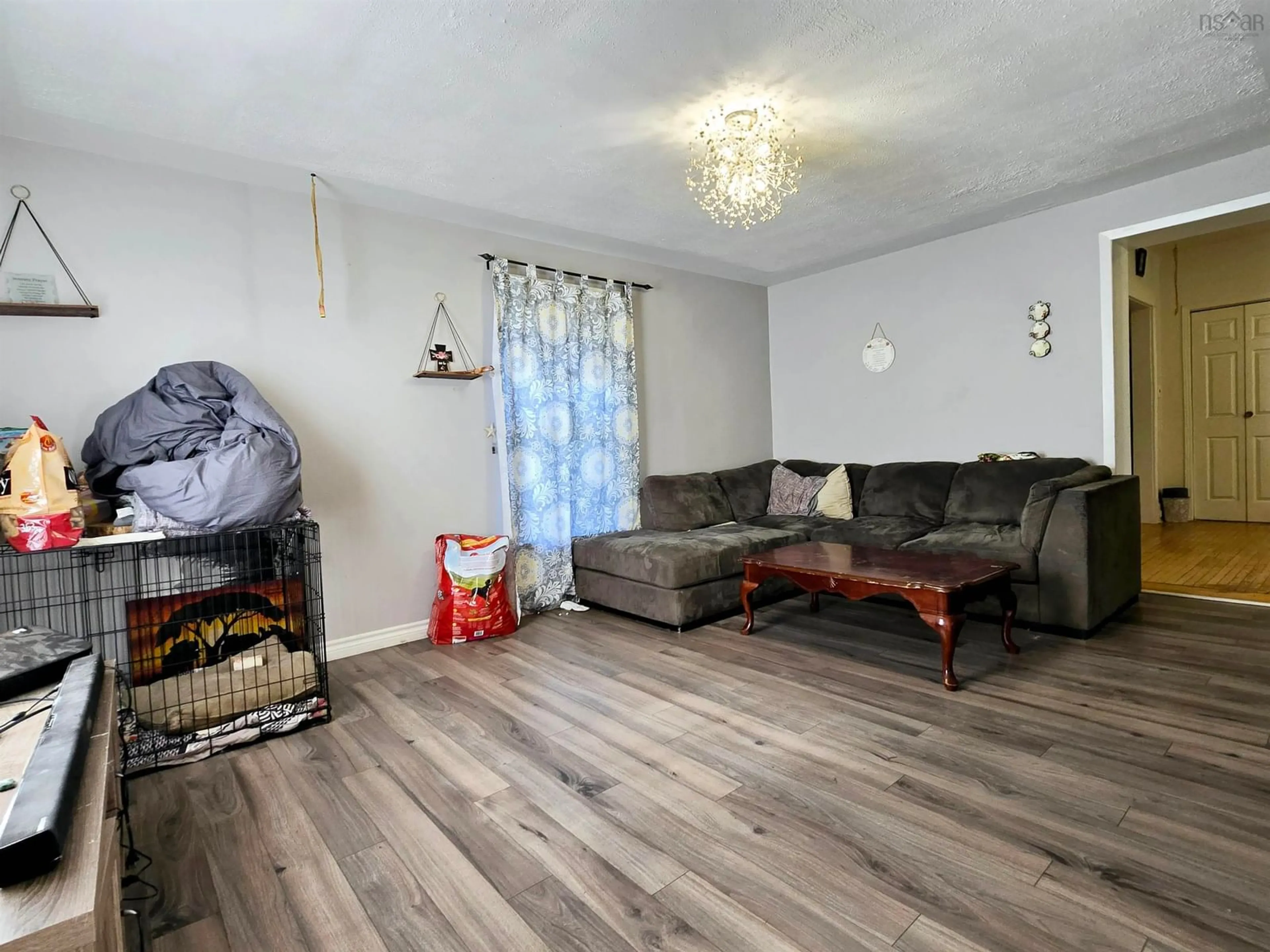 Living room, wood floors for 29 Edward St, Plymouth Nova Scotia B0K 1S0