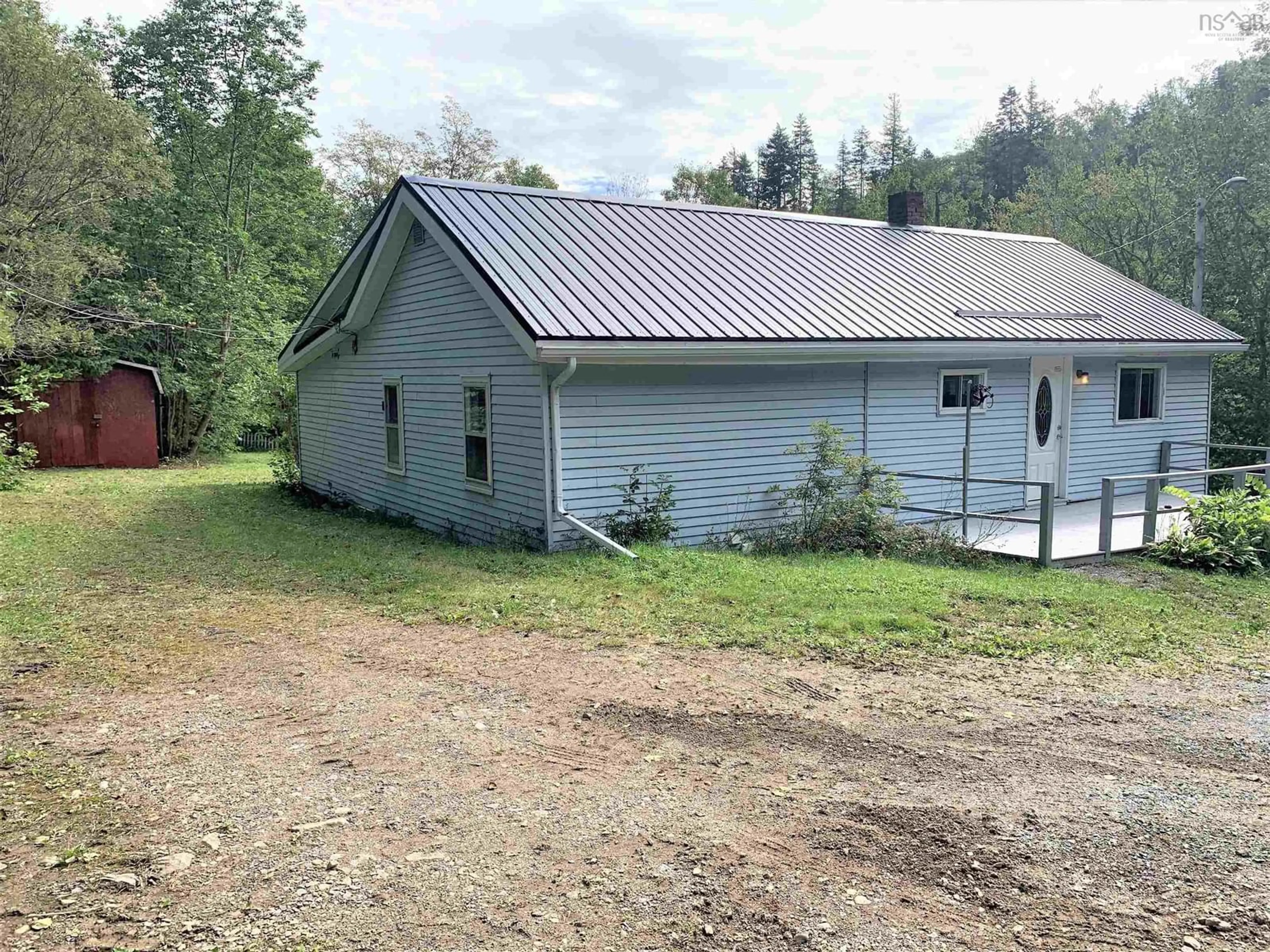 Shed for 102 Hwy#2 Hwy, Lower Five Islands Nova Scotia B0M 1S0