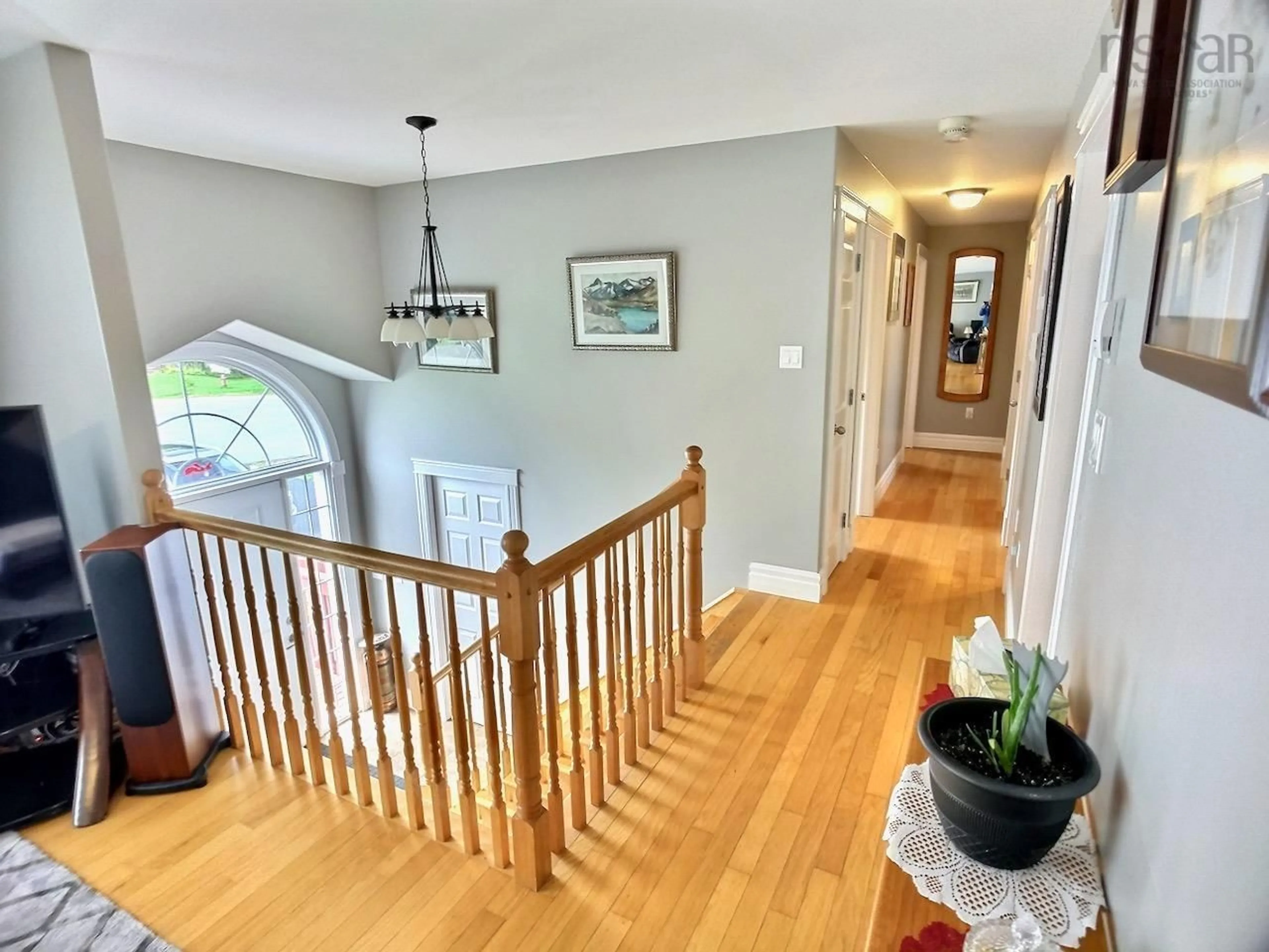 Indoor entryway, wood floors for 46 Jared Crt, Windsor Nova Scotia B0N 2T0