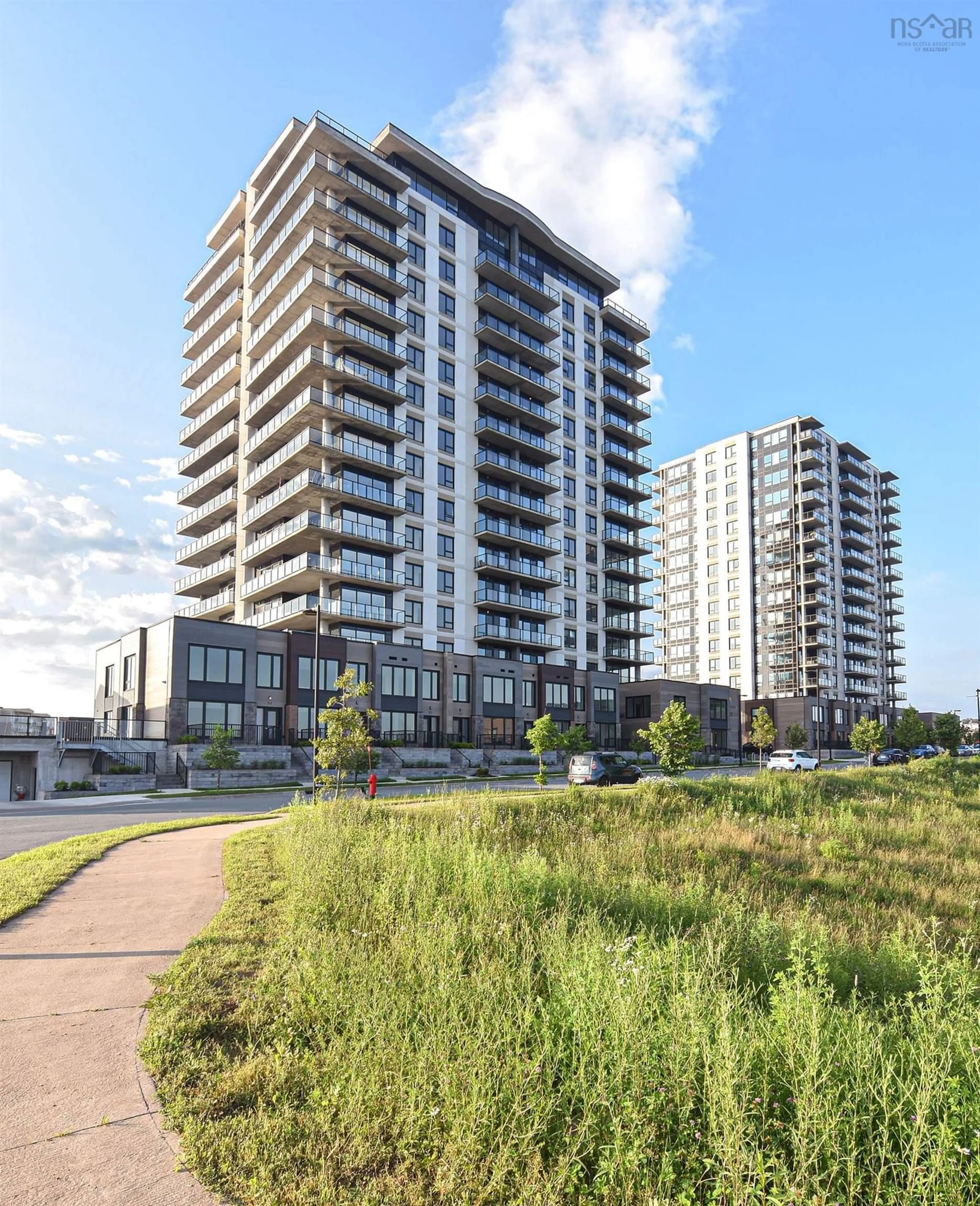 A pic from exterior of the house or condo, the view of city buildings for 72 Seapoint Rd #603, Dartmouth Nova Scotia B3B 0K8