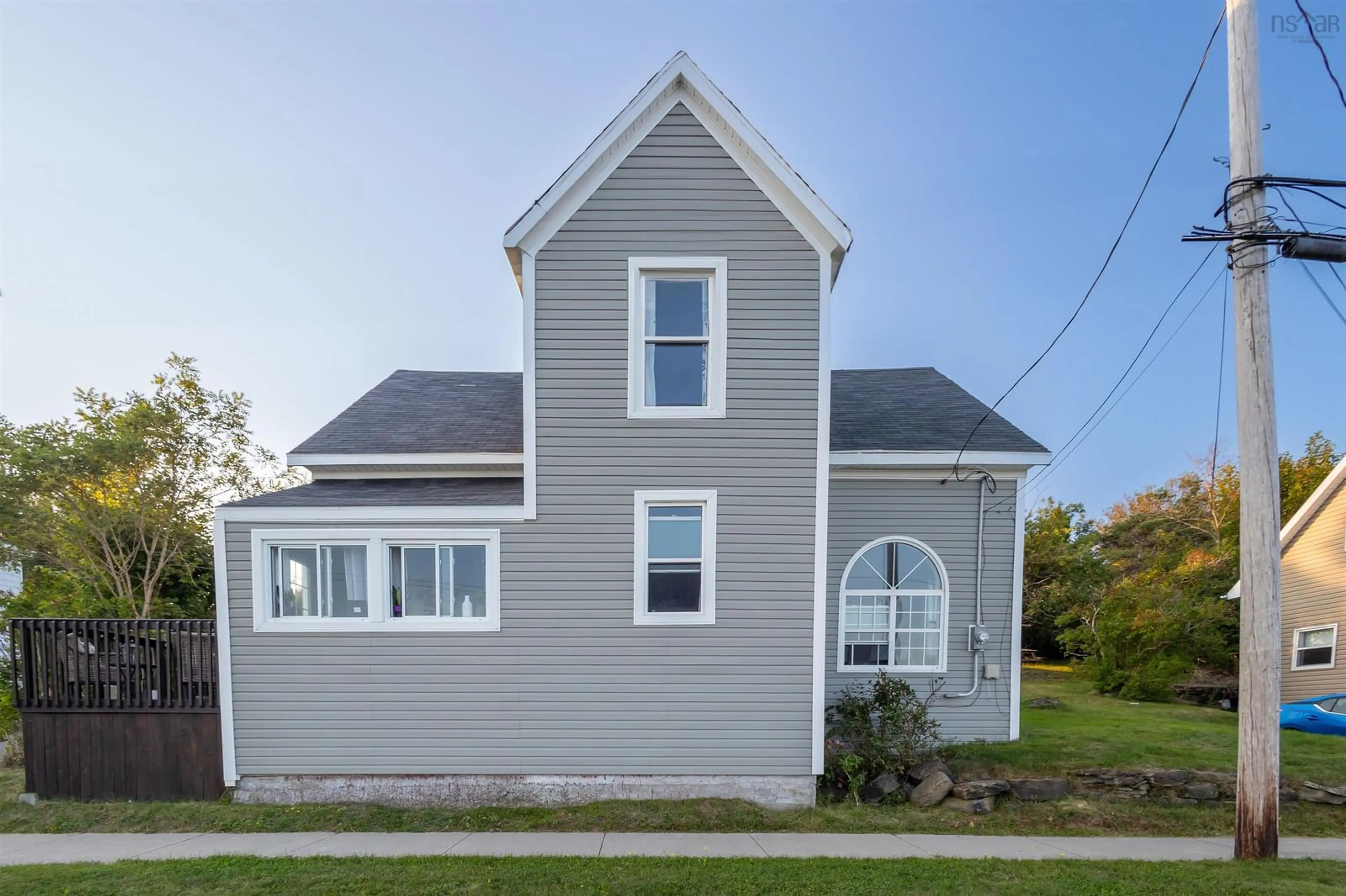 Frontside or backside of a home for 426 Purves St, North Sydney Nova Scotia B2A 1C9