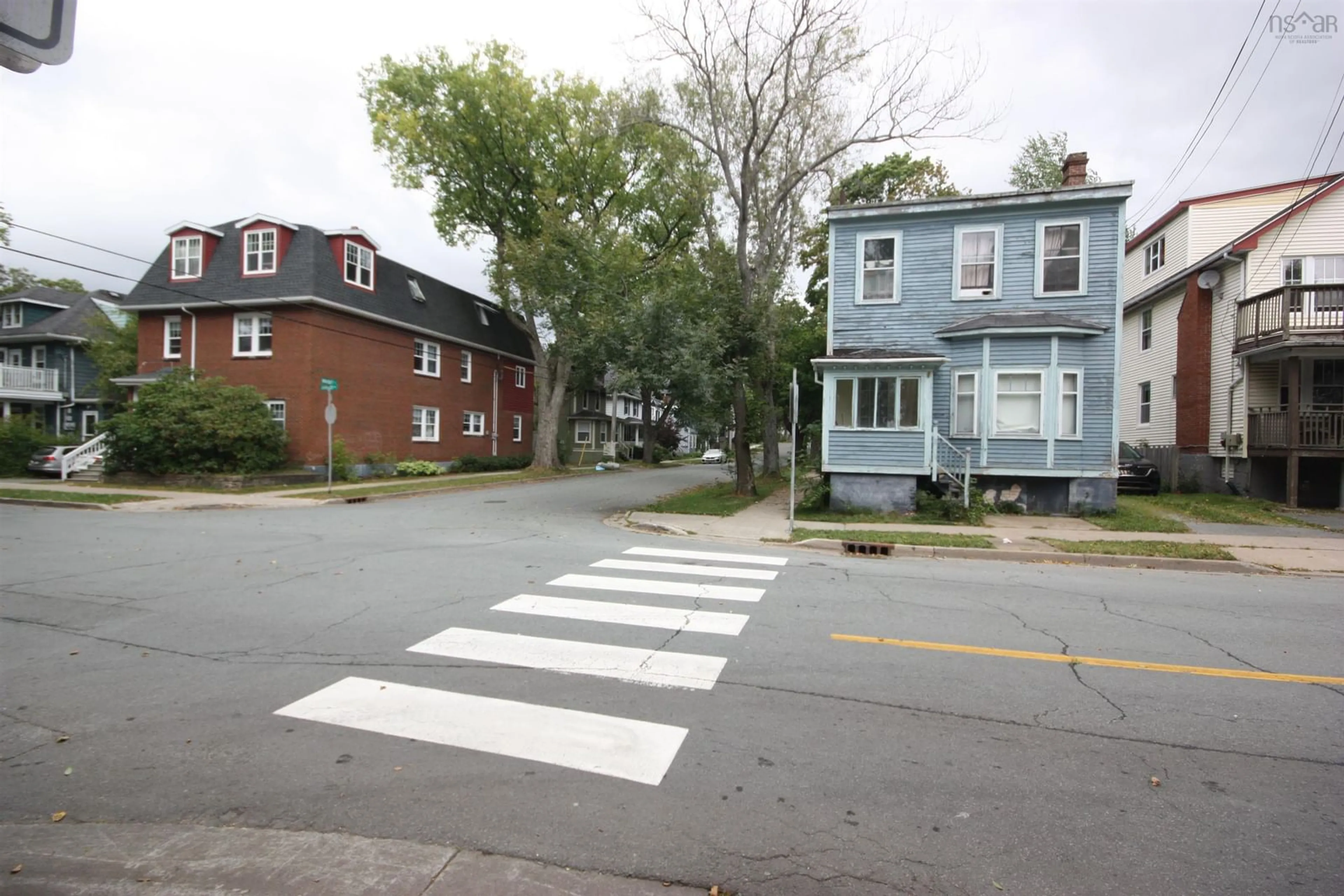 Frontside or backside of a home, the street view for 6203 Jubilee Rd, Halifax Nova Scotia B3H 2E9