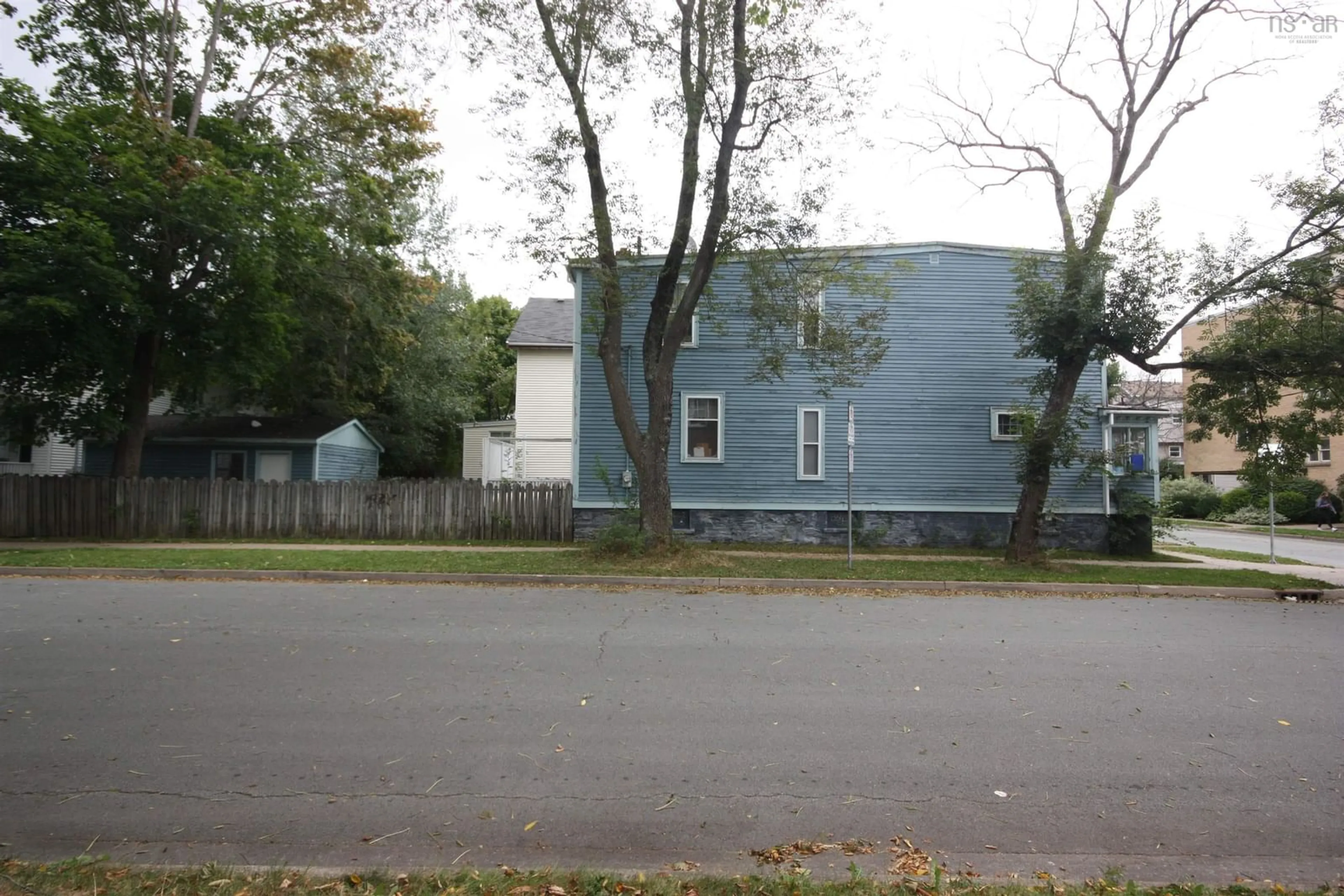 Frontside or backside of a home, the street view for 6203 Jubilee Rd, Halifax Nova Scotia B3H 2E9