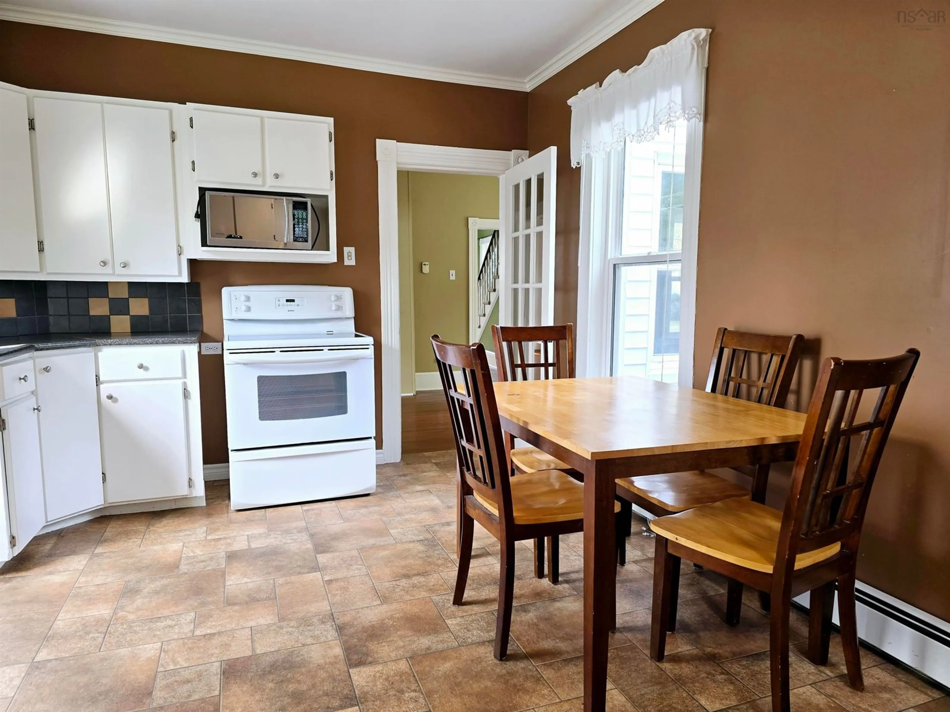 Standard kitchen, wood floors, cottage for 57 Bridge Ave, Stellarton Nova Scotia B0K 1S0