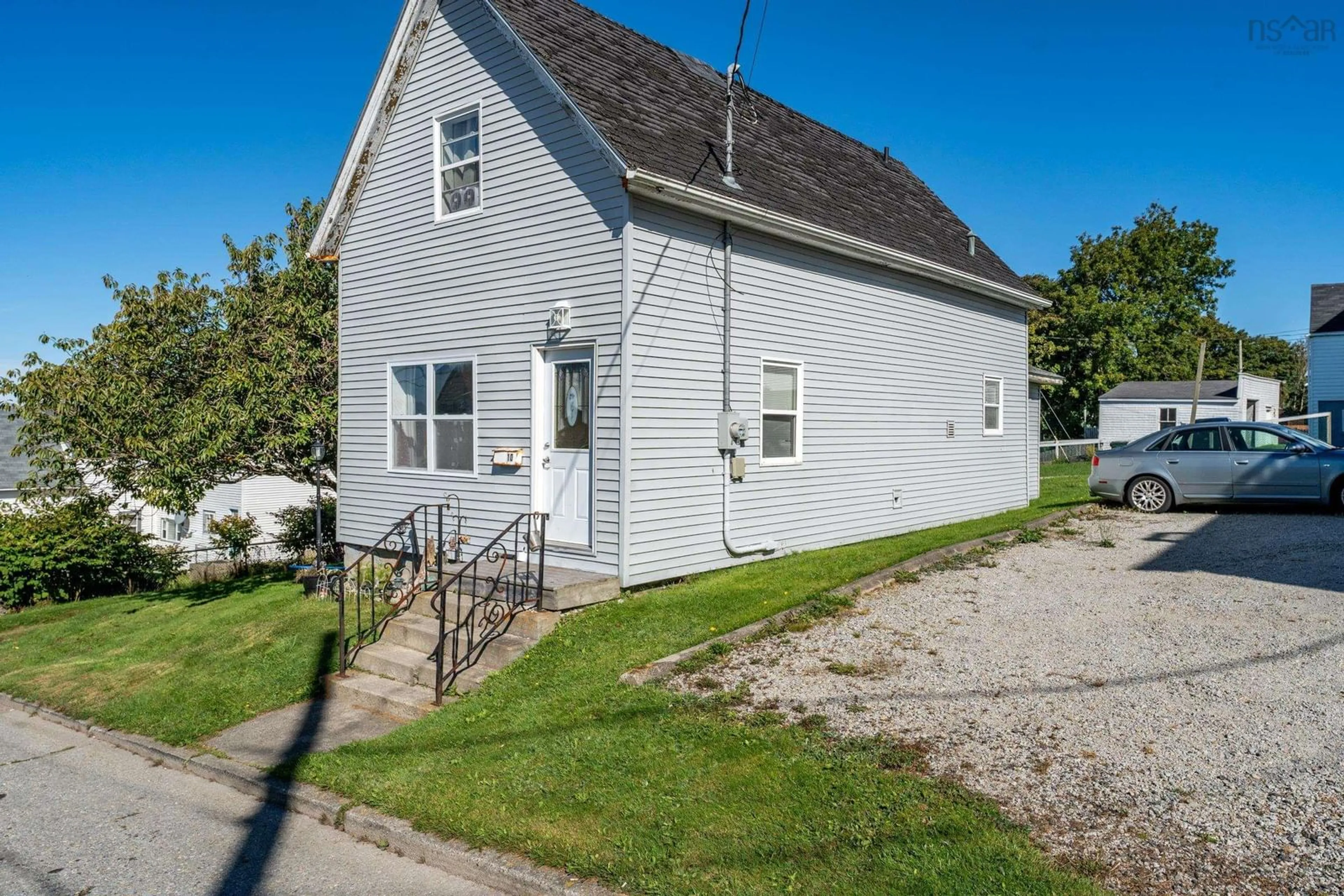 A pic from exterior of the house or condo, cottage for 10 Store St, Yarmouth Nova Scotia B5A 2Z2