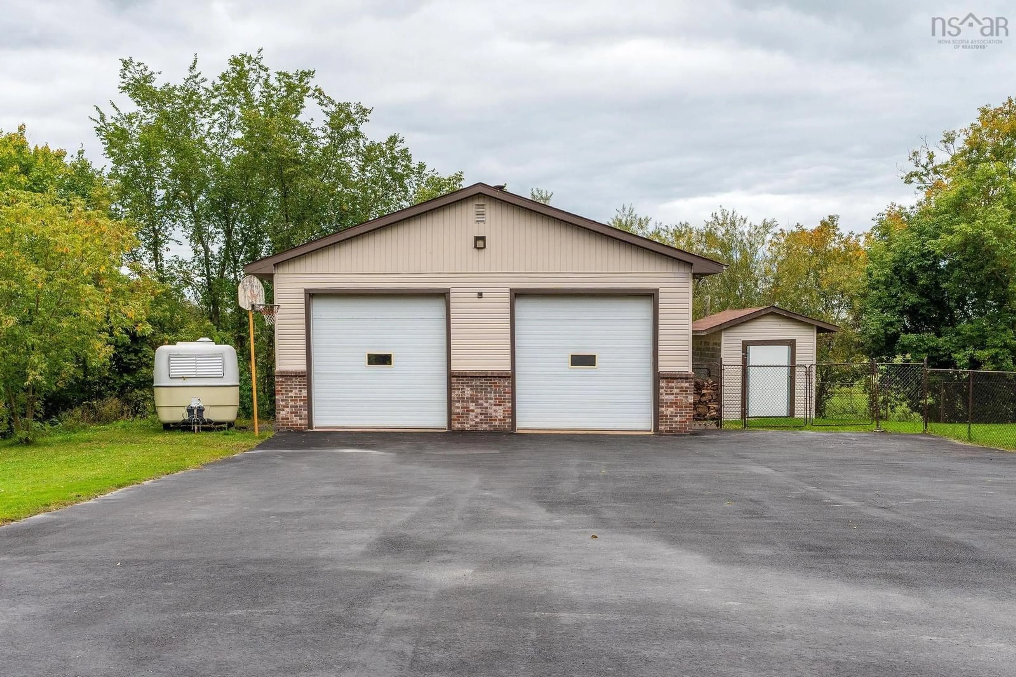 Indoor garage, cement floor for 93 Elmsdale Rd, Elmsdale Nova Scotia B2S 1K7