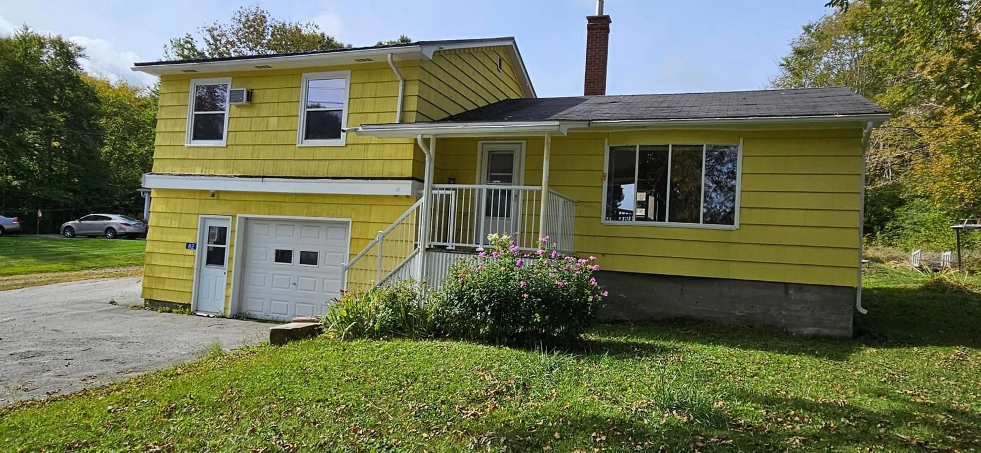 Frontside or backside of a home, cottage for 82 West St, Milton Nova Scotia B0T 1P0