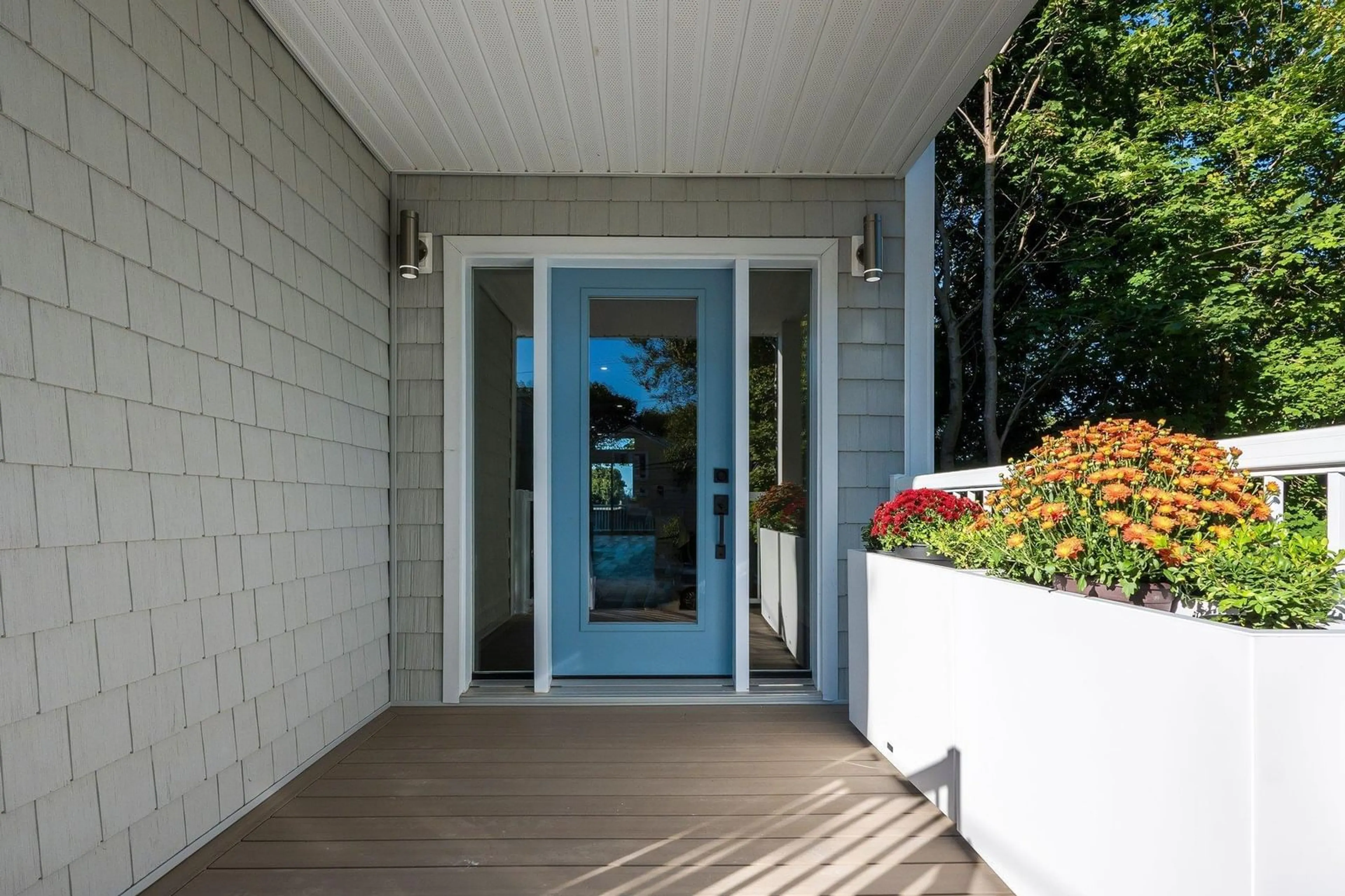 Indoor entryway, wood floors for 608 Stanhope Street, South End Nova Scotia B3H 3A8