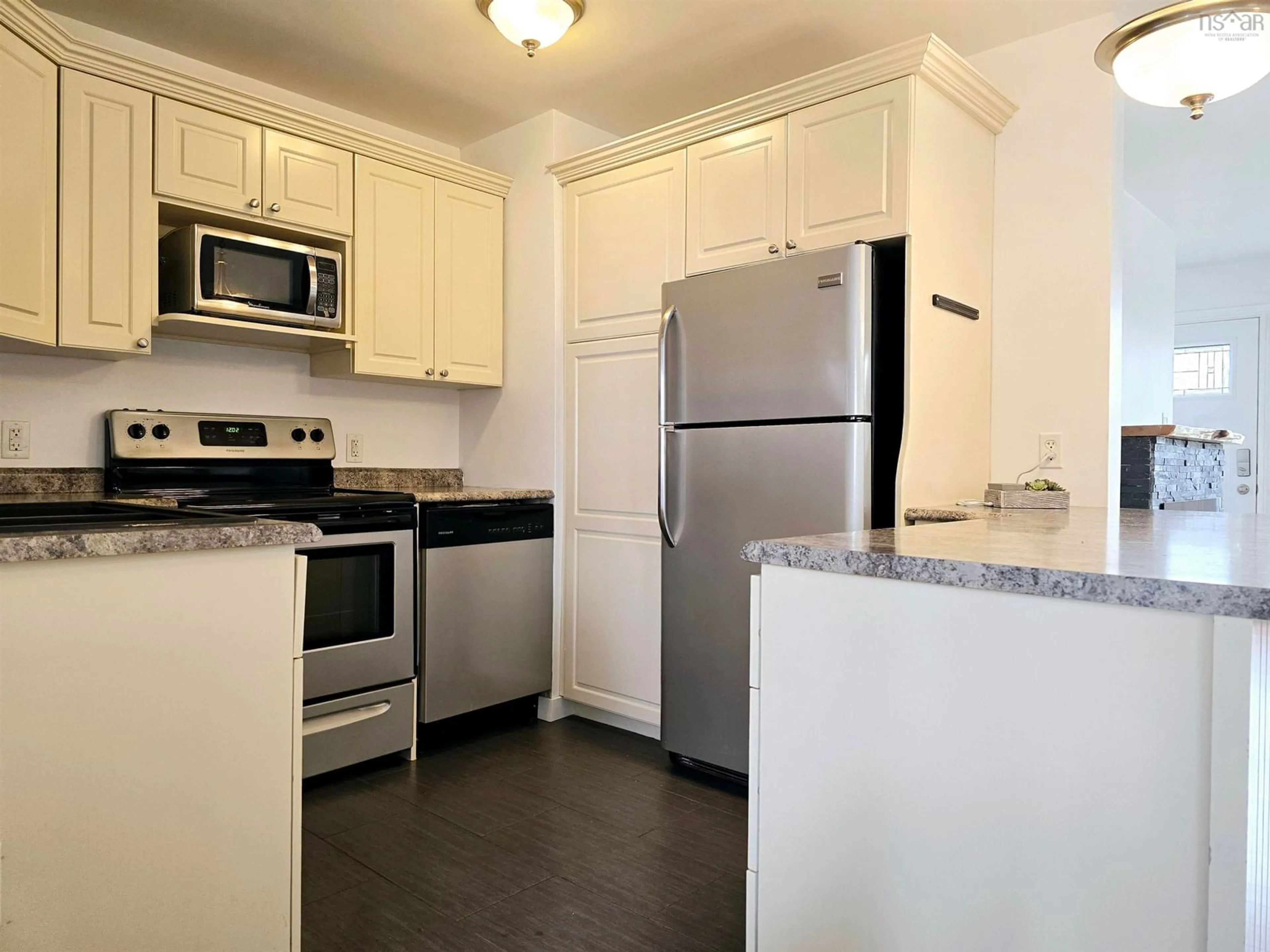 Standard kitchen for 161 Cedar St, Pictou Nova Scotia B0K 1H0