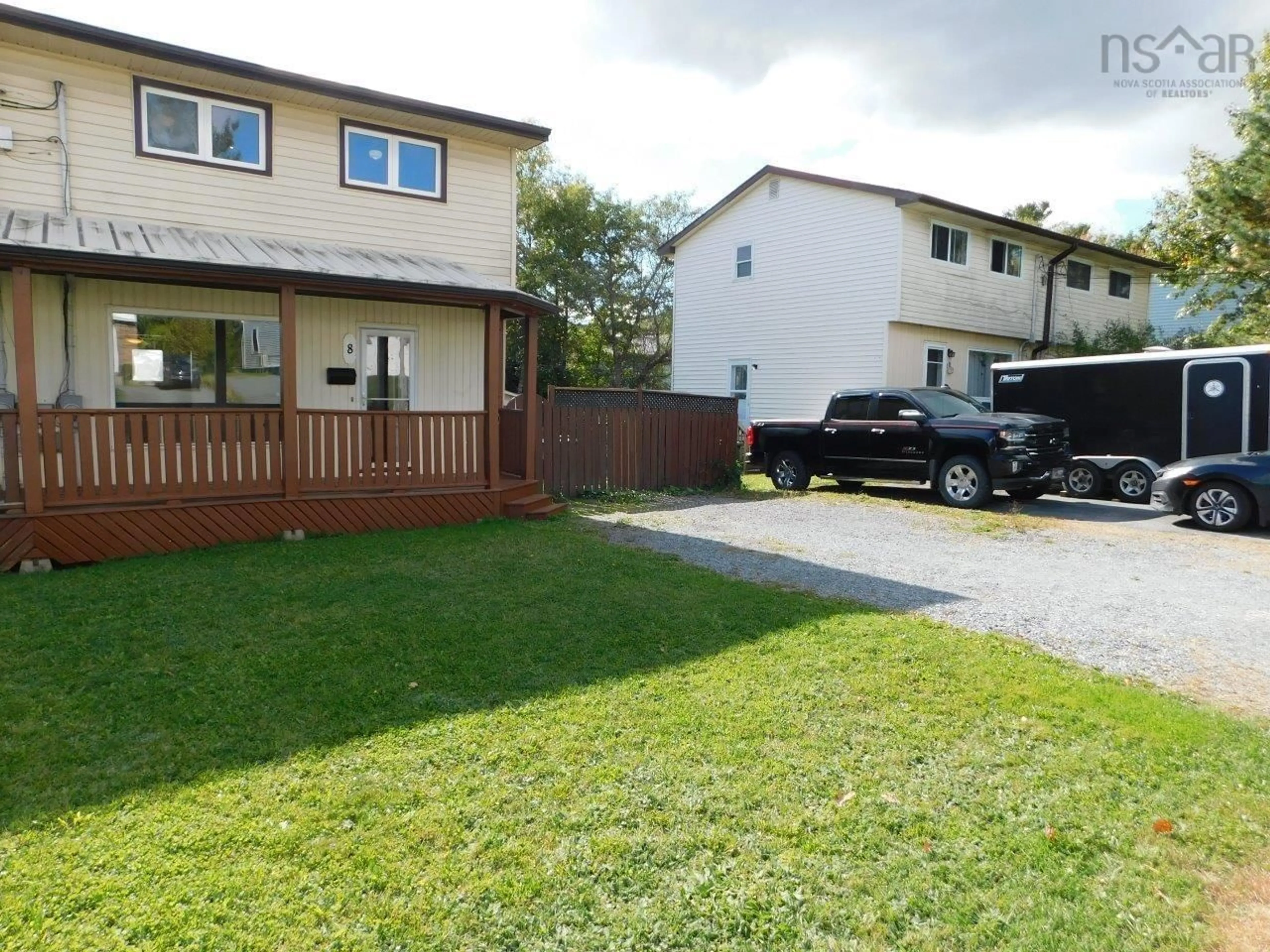 Outside view for 8 Bruce Dr, Lower Sackville Nova Scotia B4C 3T1