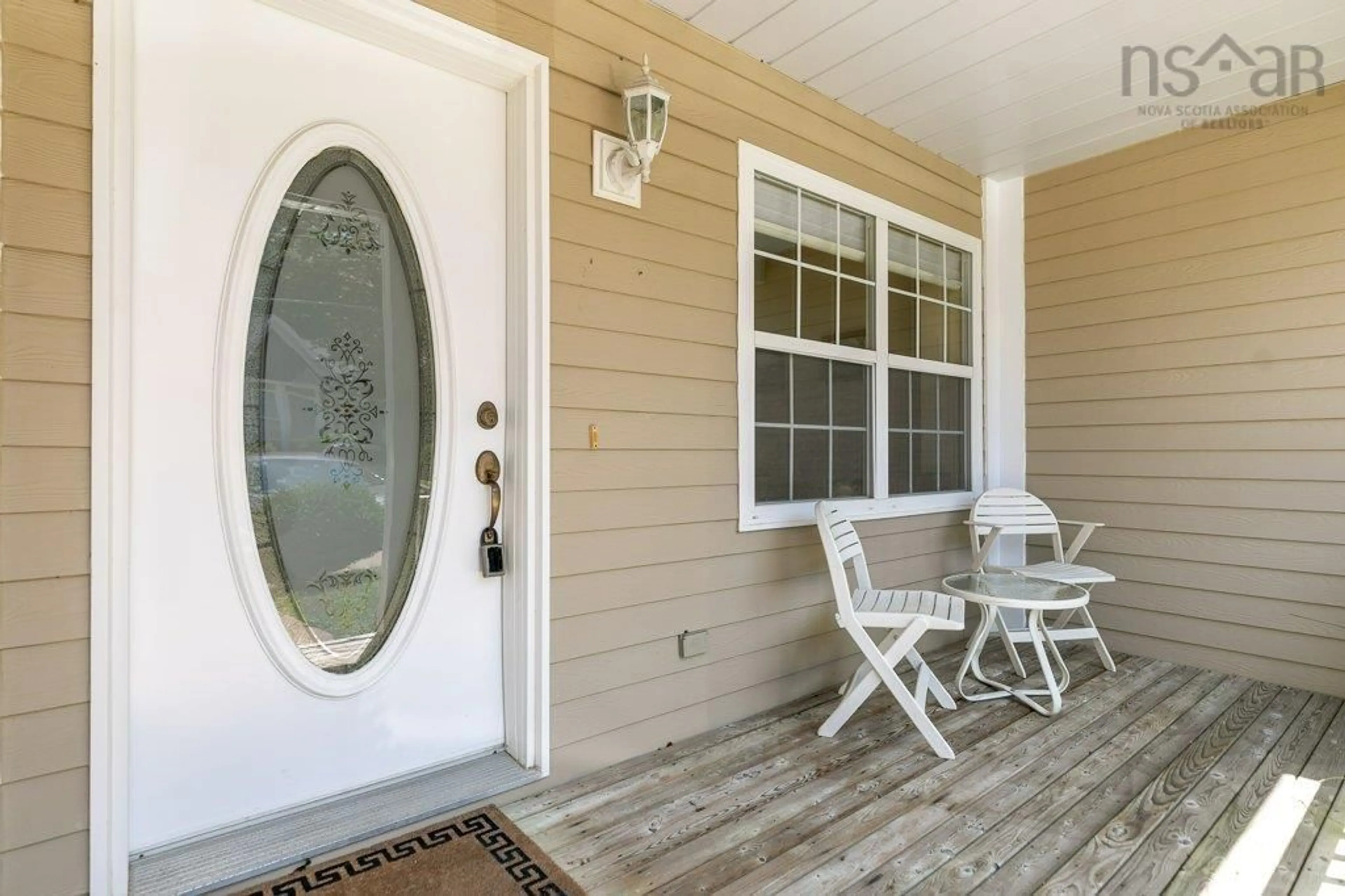 Indoor entryway, wood floors for 36 Fauxburg Rd #10, Mahone Bay Nova Scotia B0J 2E0