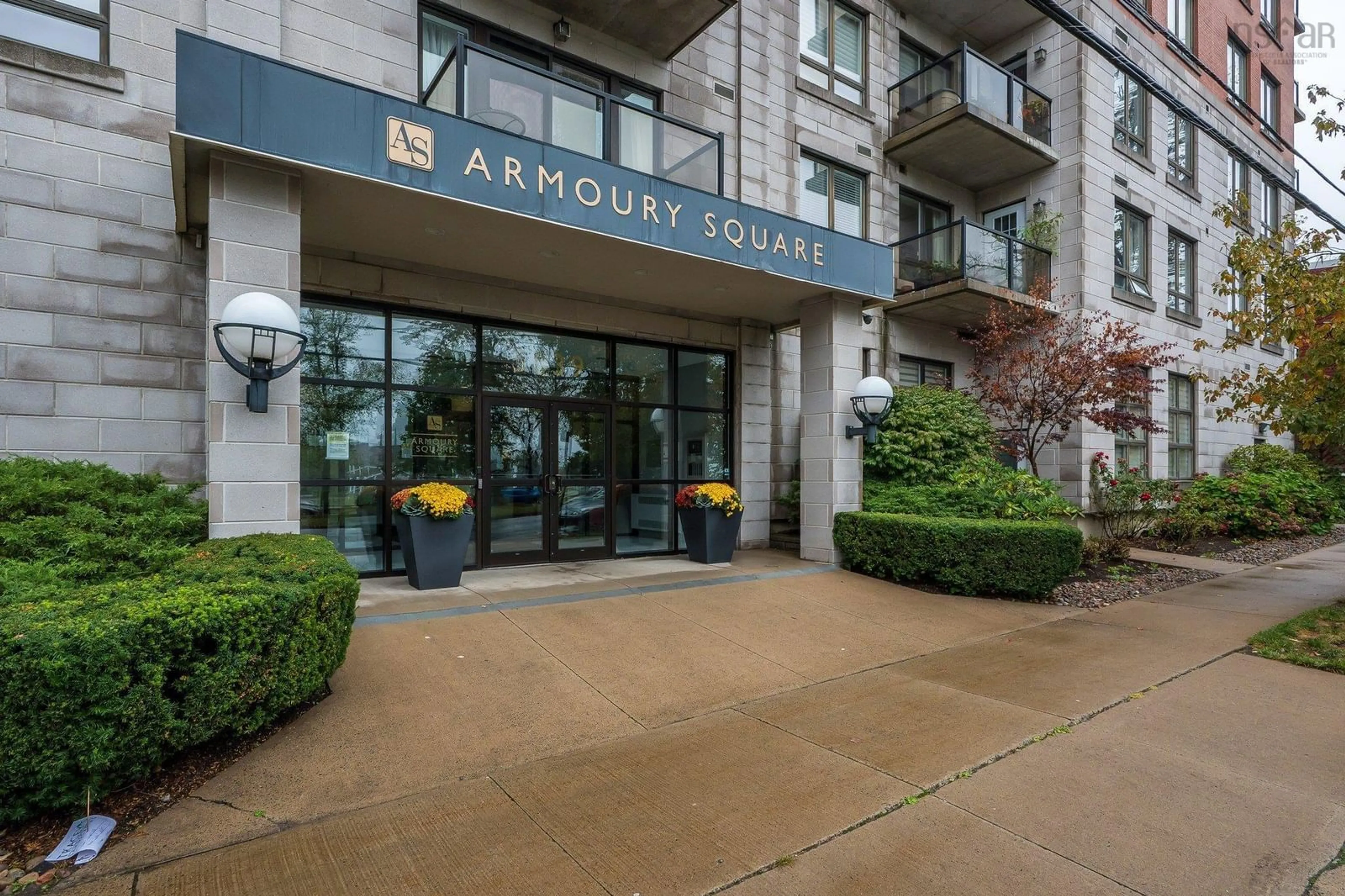 Indoor lobby, carpet floors for 5839 Cunard St #508, Halifax Nova Scotia B3K 0B9