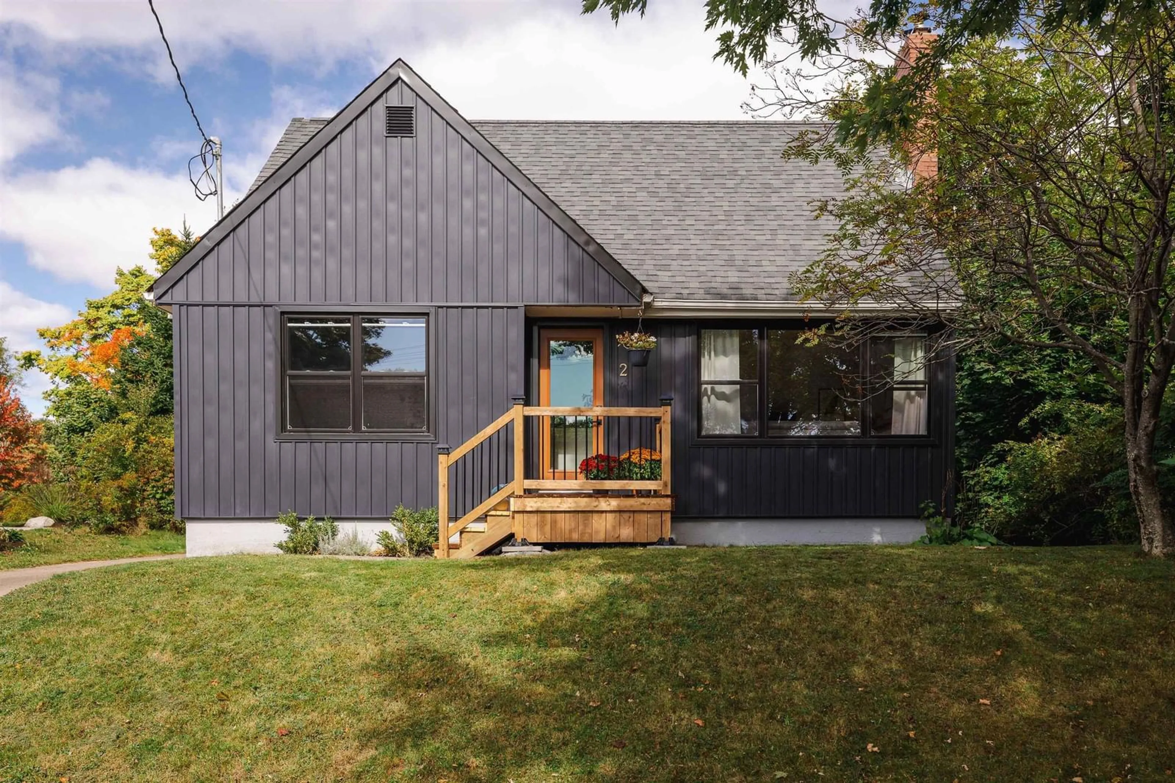 Frontside or backside of a home, cottage for 2 Clearview Cres, Halifax Nova Scotia B3A 2M6