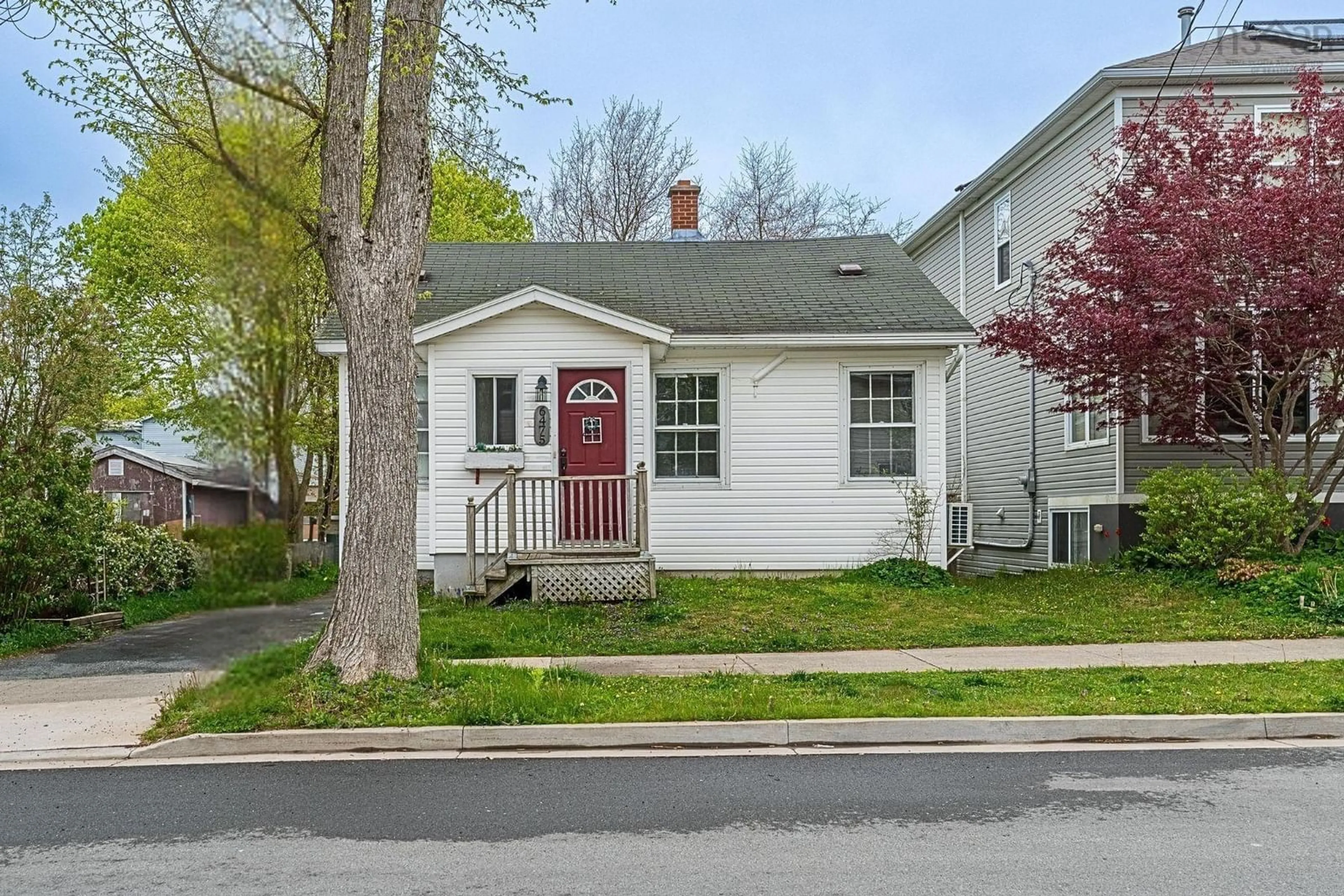 Frontside or backside of a home, cottage for 6475 Berlin St, Halifax Nova Scotia B3L 1T7