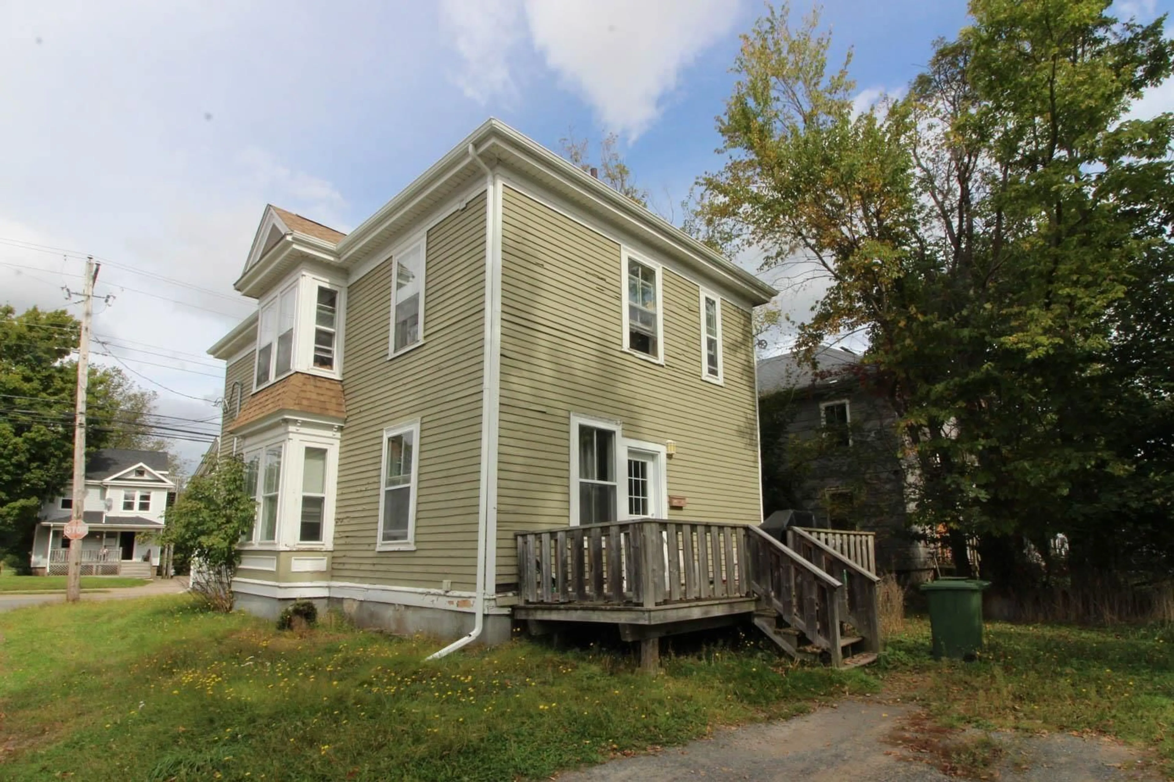 Frontside or backside of a home, the front or back of building for 280 Queen St, Truro Nova Scotia B2N 2C3