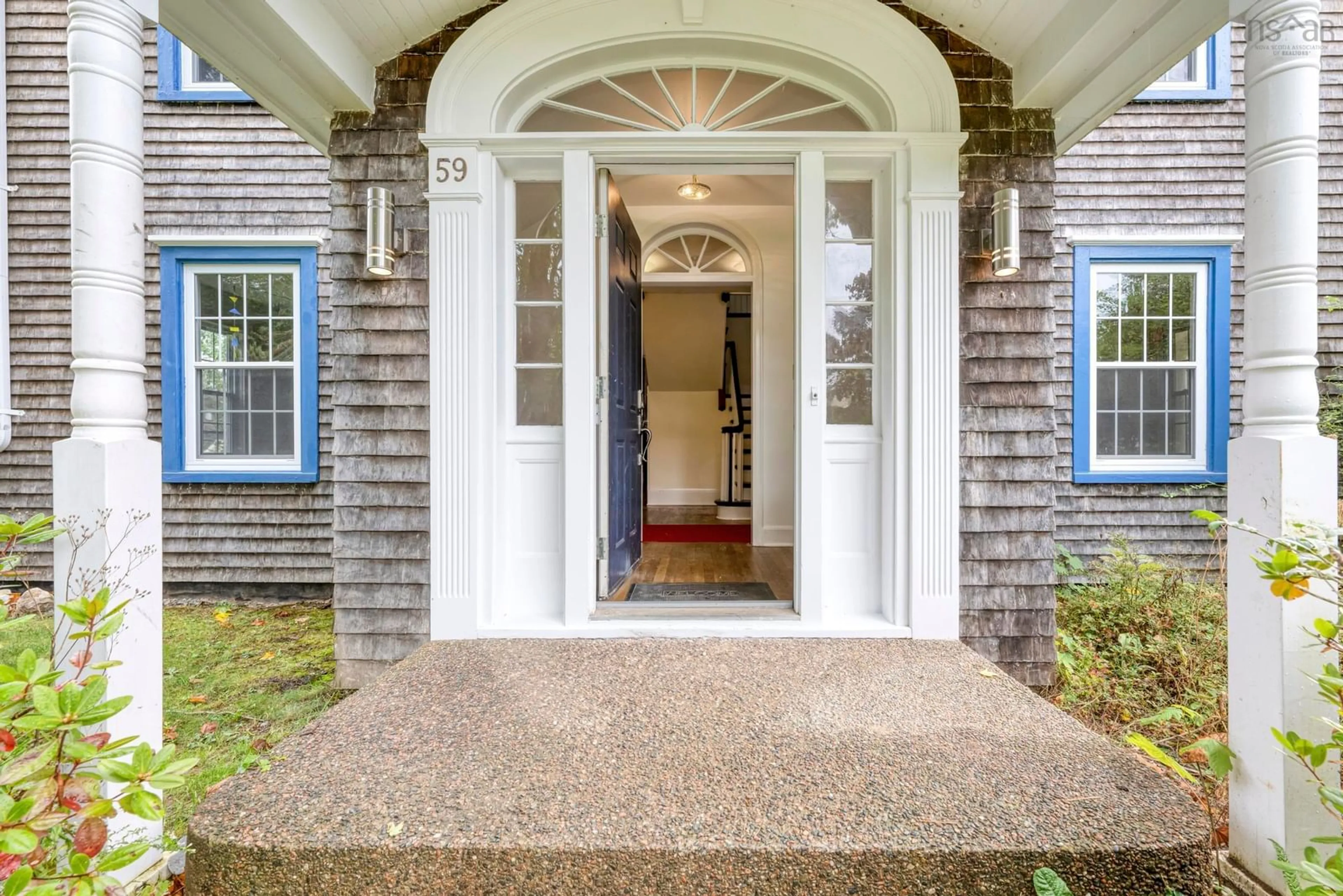 Indoor entryway, wood floors for 59 Mcdonald St, Lunenburg Nova Scotia B0J 2C0