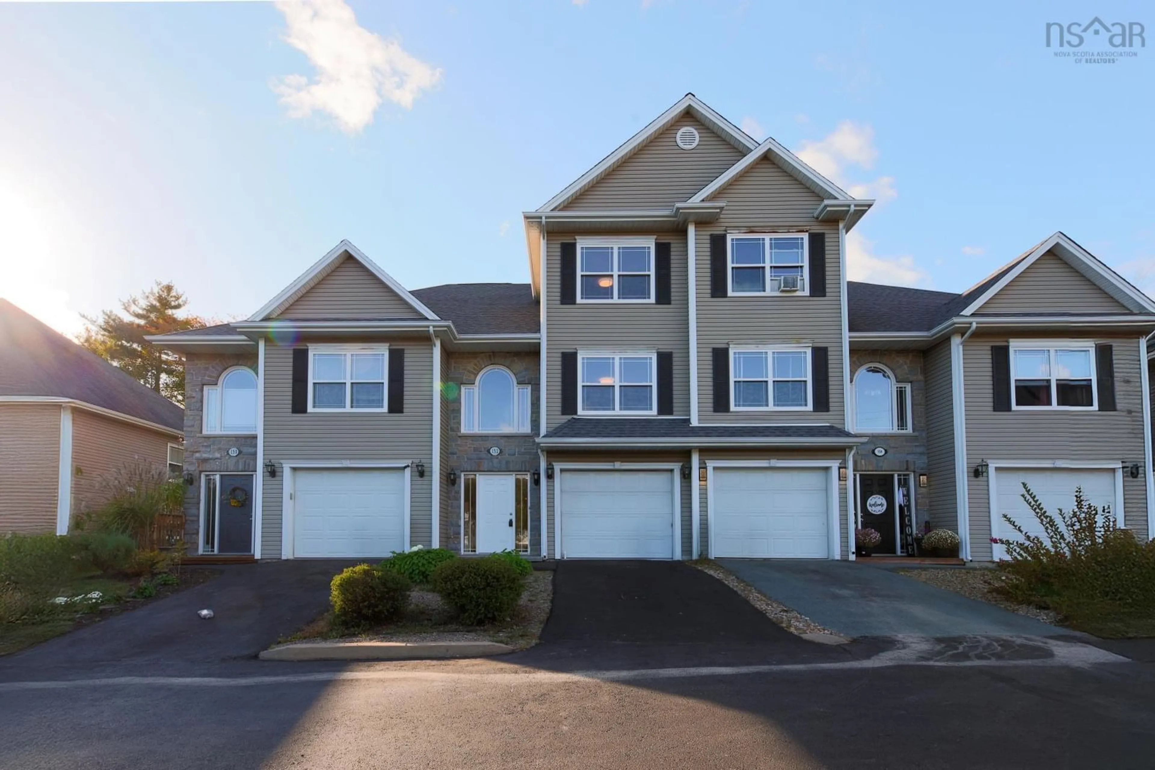 A pic from exterior of the house or condo, the front or back of building for 152 Beaver Bank Road, Lower Sackville Nova Scotia B4E 0E2