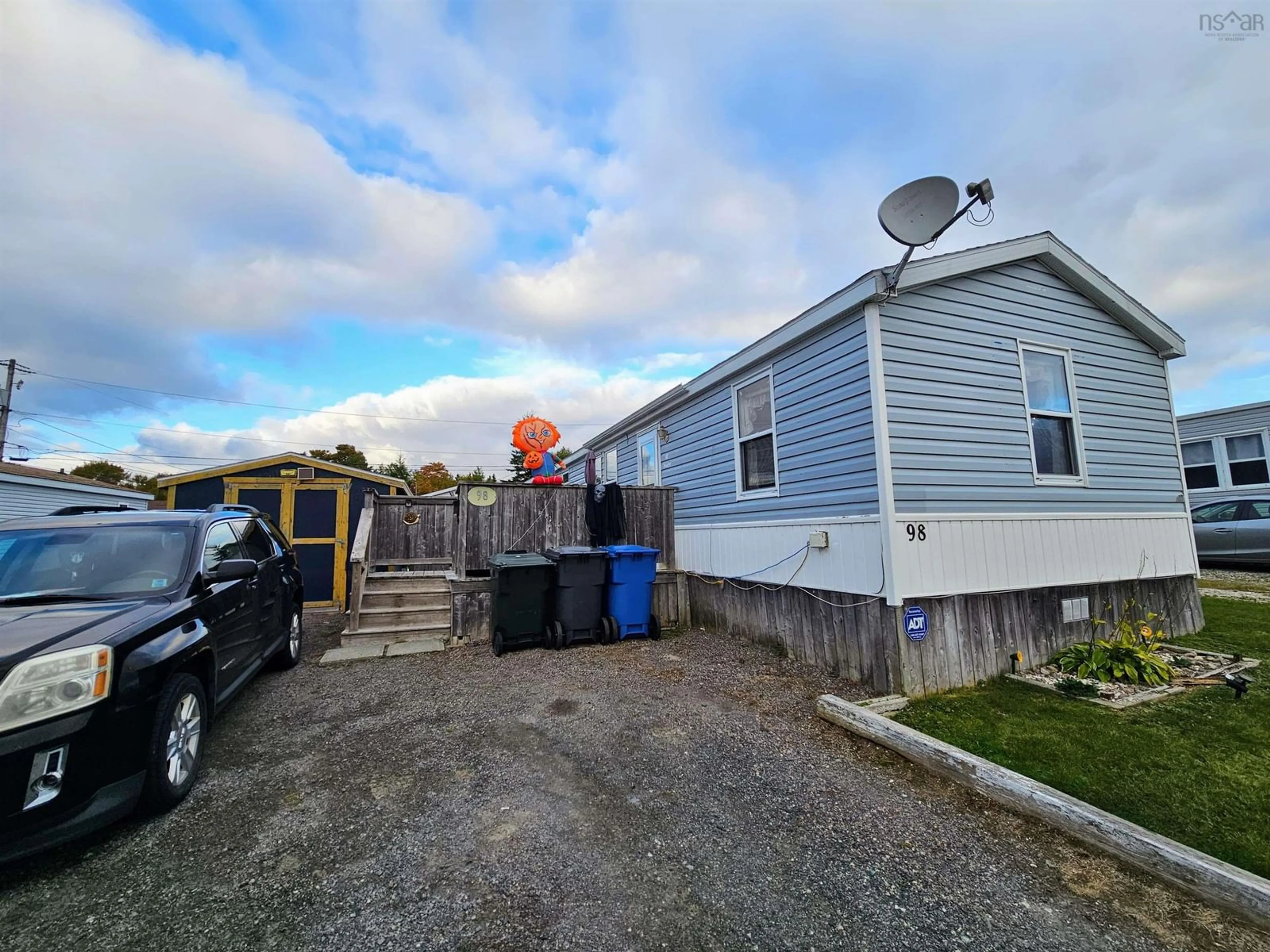 A pic from exterior of the house or condo, cottage for 98 Second St, Howie Centre Nova Scotia B1L 1C9