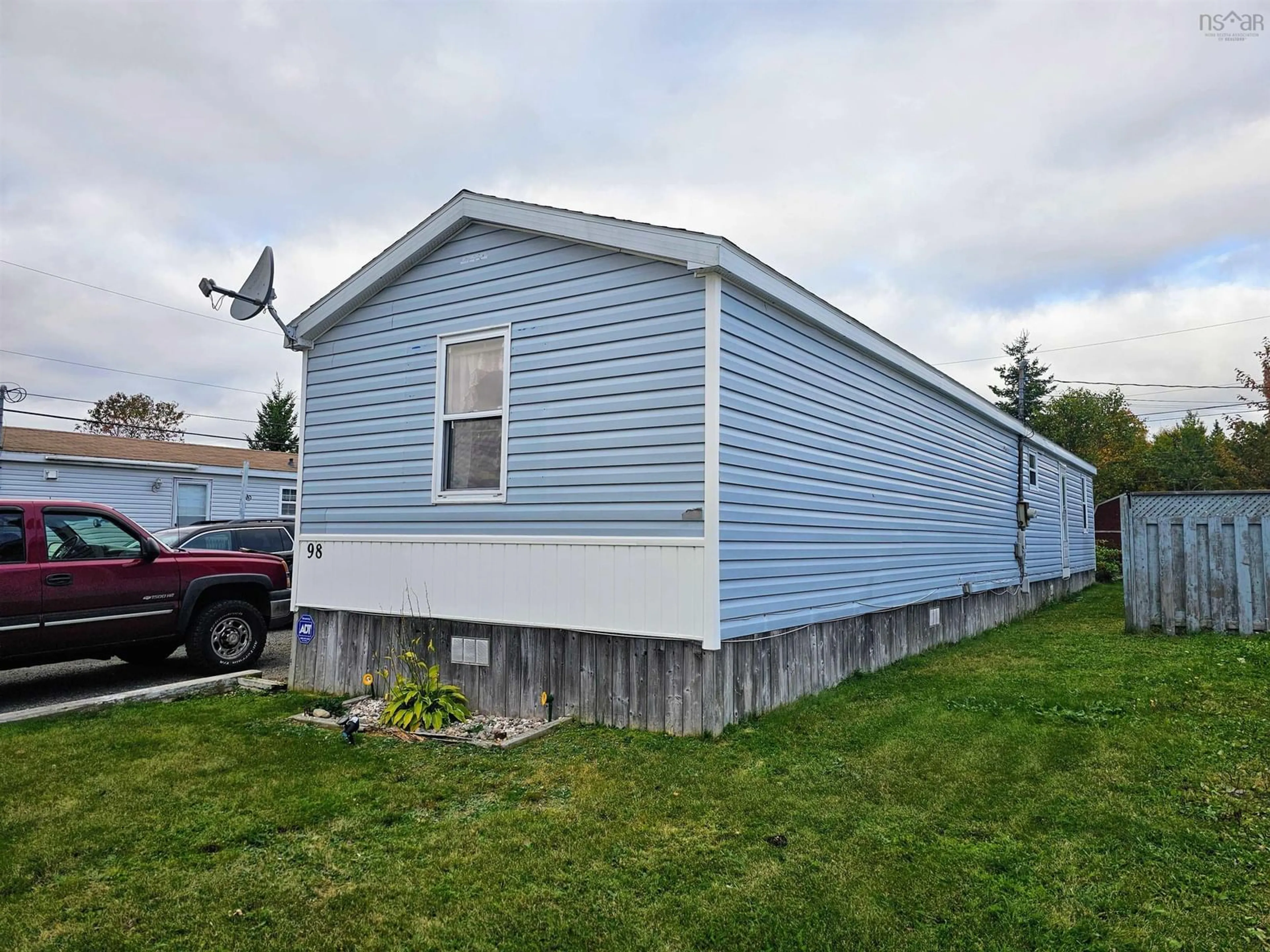 Home with vinyl exterior material for 98 Second St, Howie Centre Nova Scotia B1L 1C9