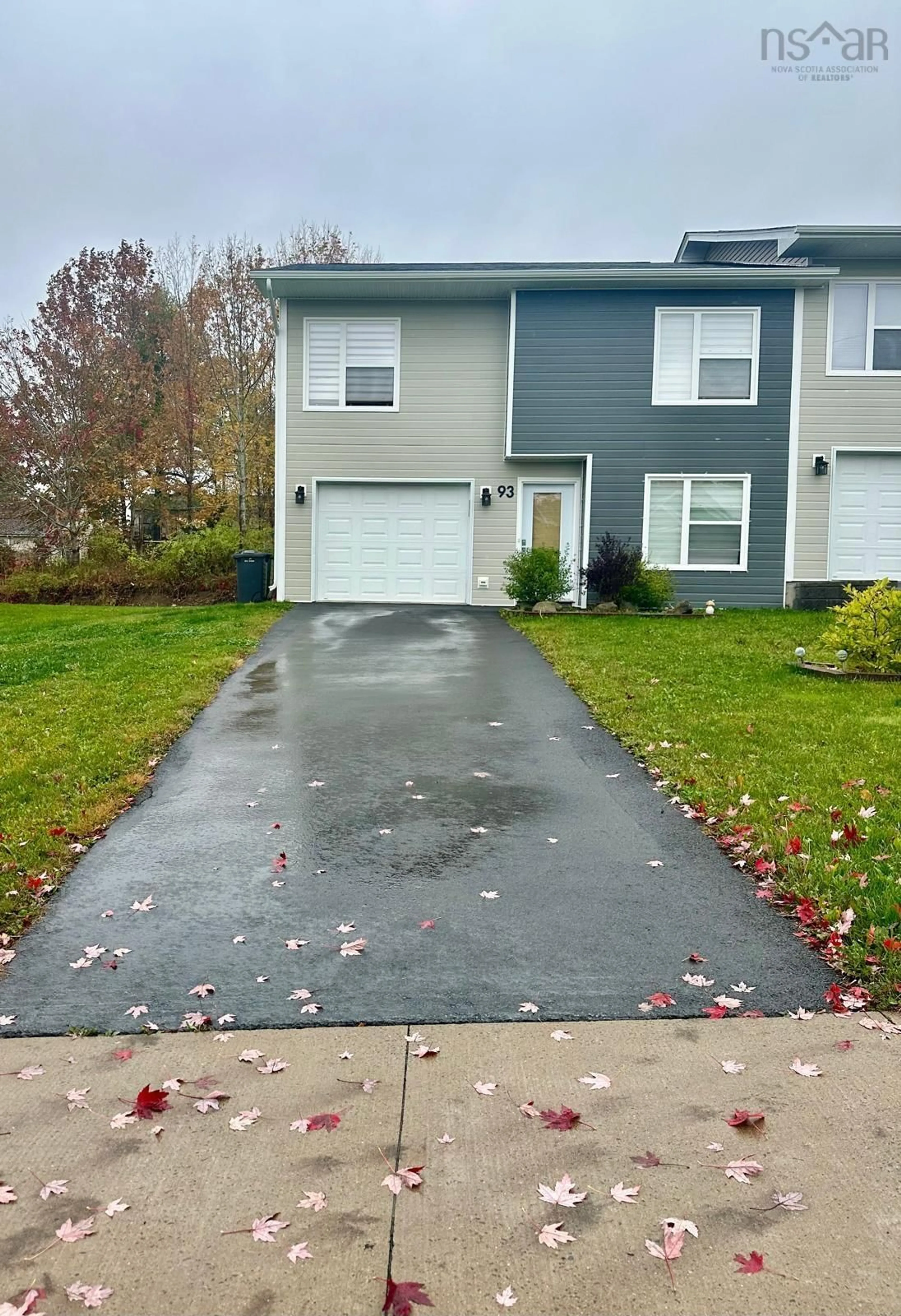 A pic from exterior of the house or condo, the street view for 93 Crossfield Ridge, Middle Sackville Nova Scotia B4E 0N1