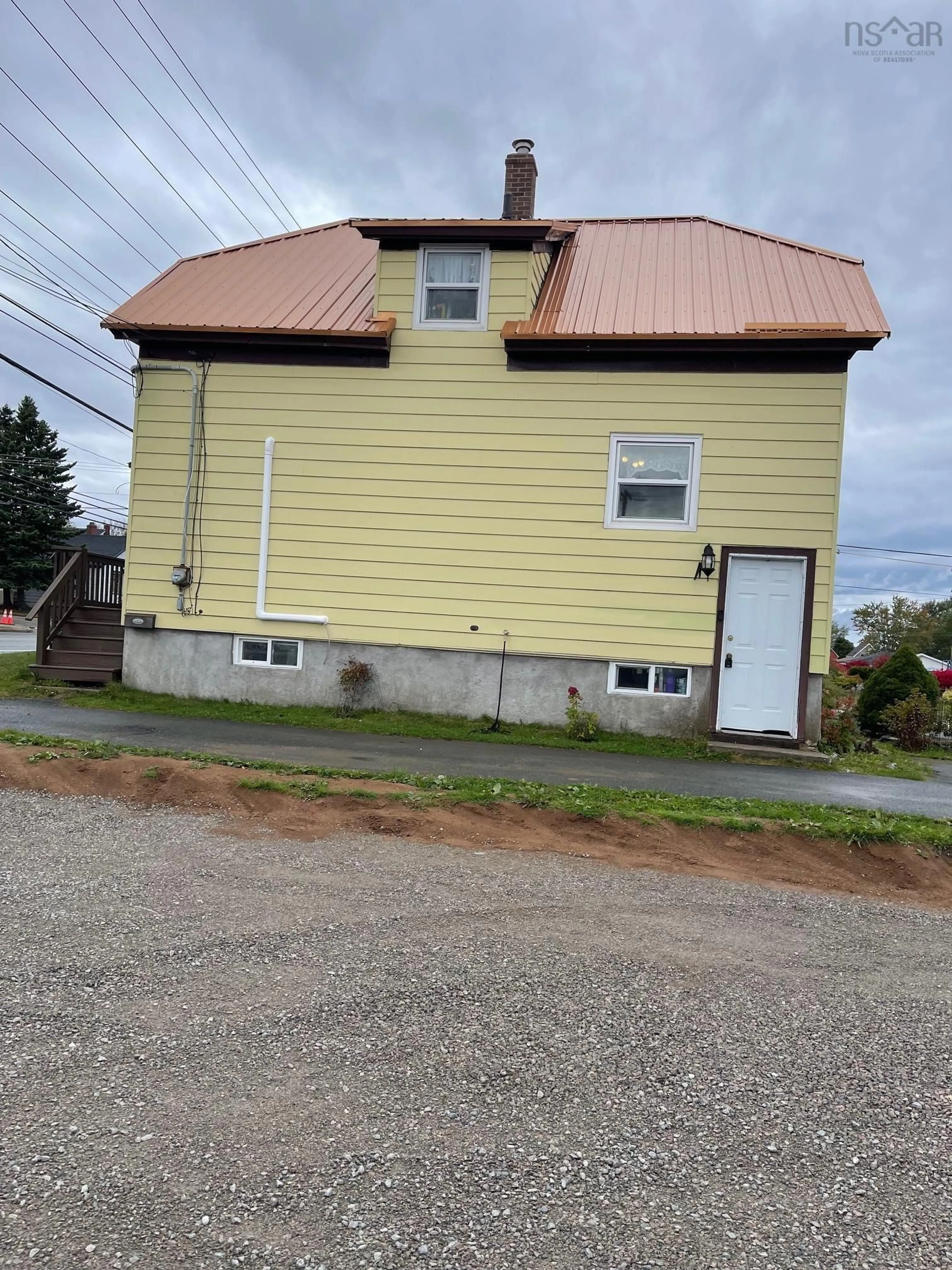 Frontside or backside of a home, the front or back of building for 109 Welton St, Sydney Nova Scotia B1P 5R6