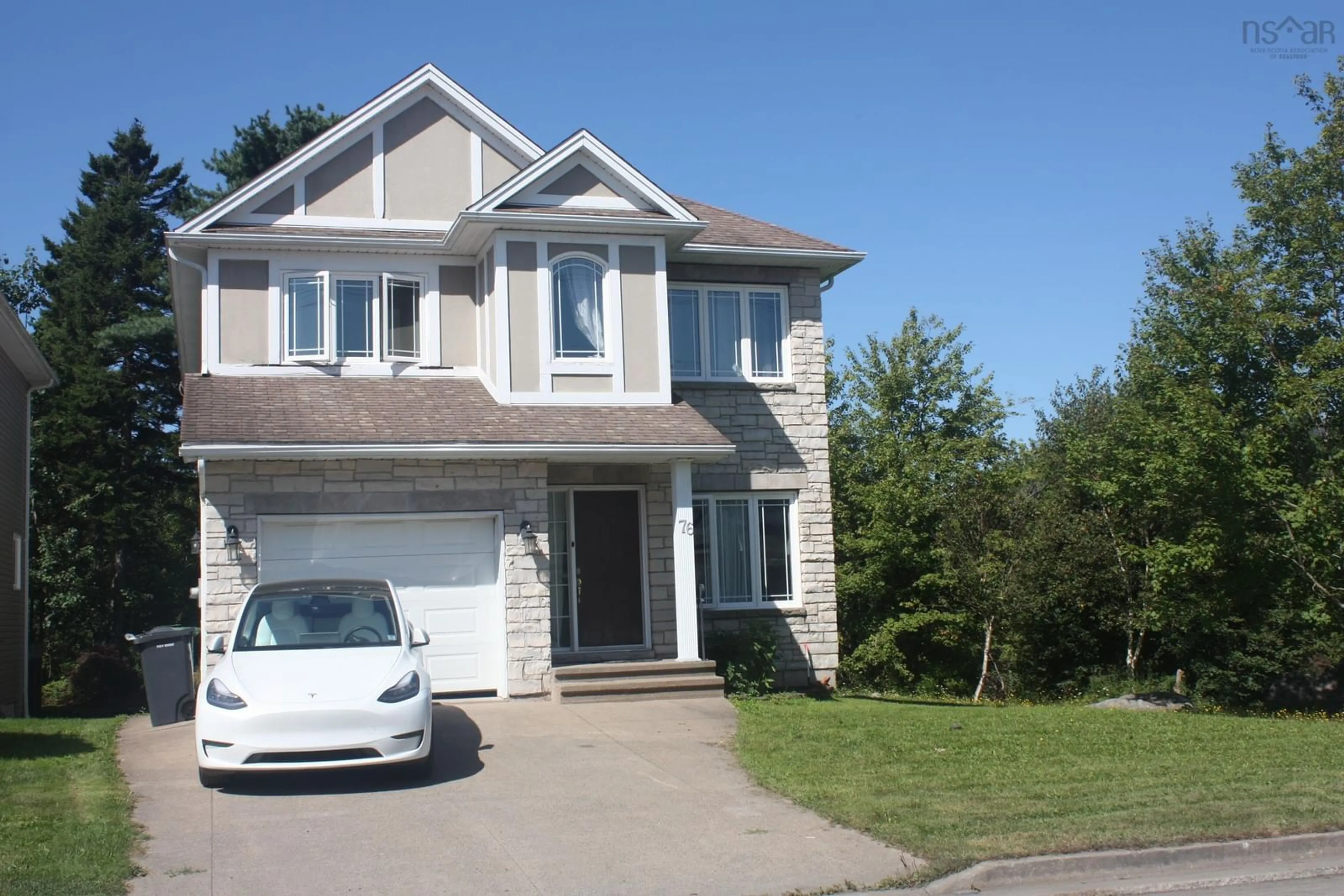 Frontside or backside of a home, the street view for 76 Walter Havill Dr, Halifax Nova Scotia B3H 3H6