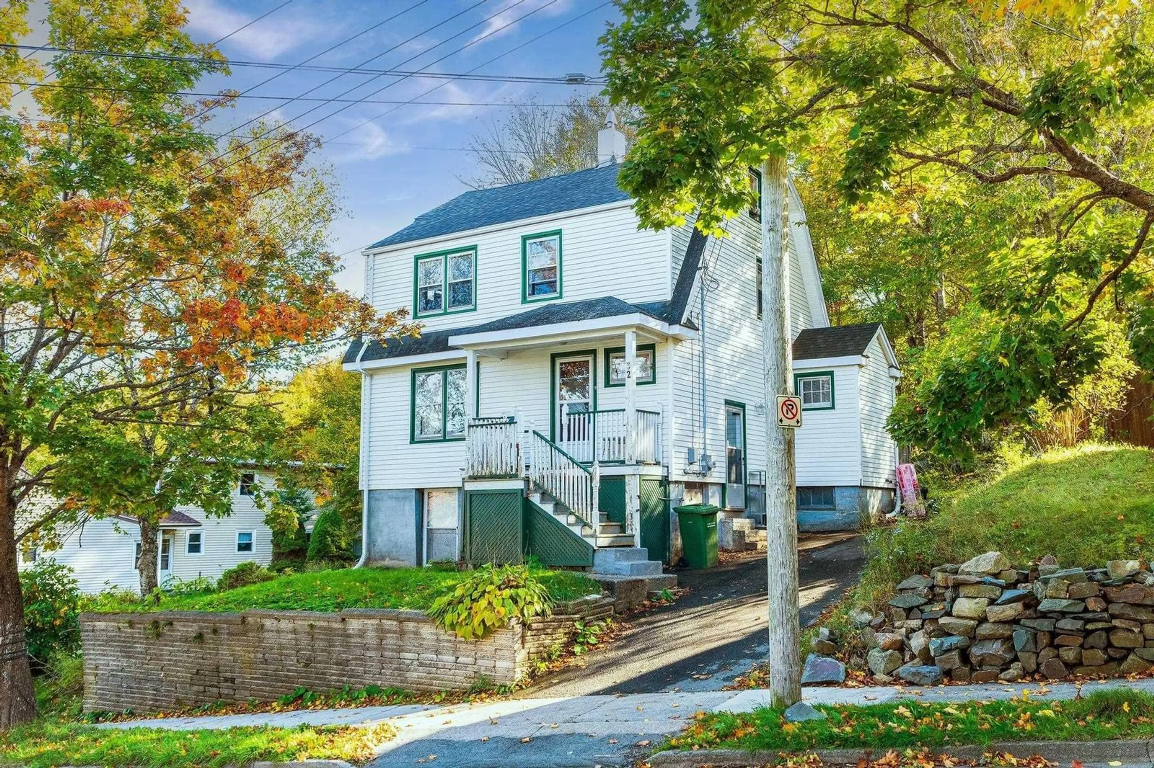 Frontside or backside of a home, cottage for 32 Sussex St, Leiblin Park Nova Scotia B3R 1P2