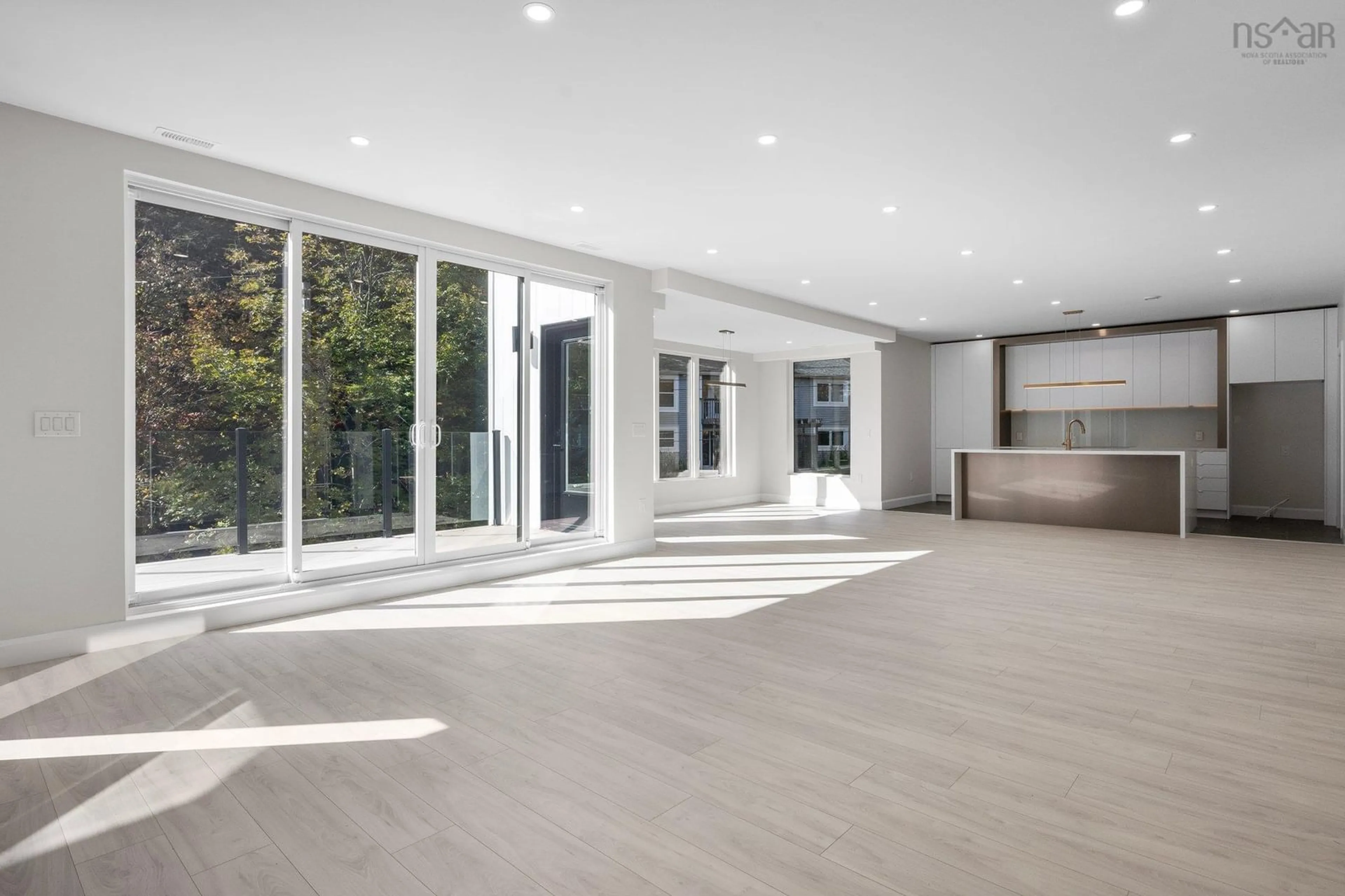 Indoor foyer, wood floors for 80 Hammonds Plains Rd, Bedford Nova Scotia B4A 0H8