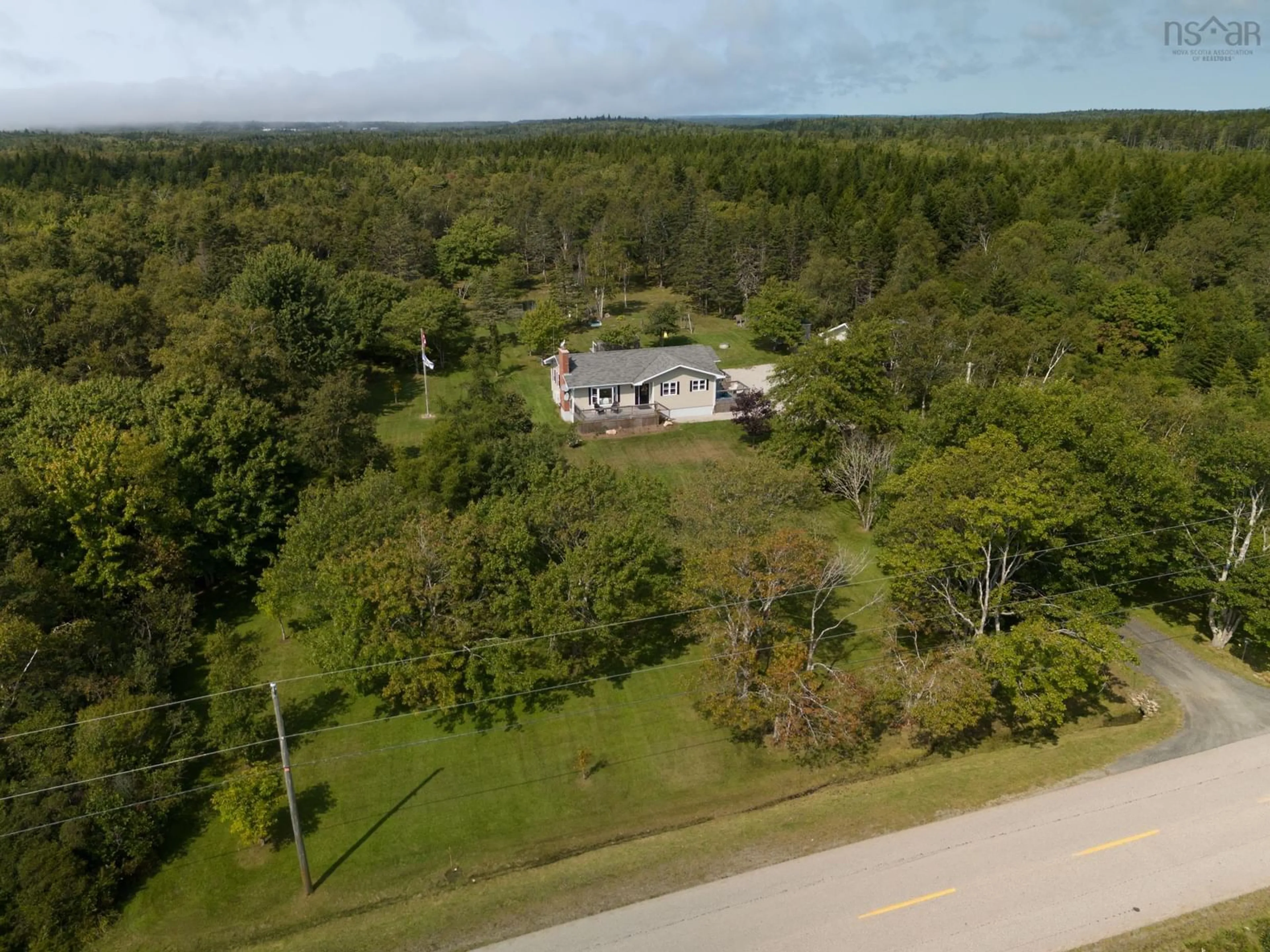 A pic from exterior of the house or condo, the street view for 543 Richmond Rd, Hillview Nova Scotia B5A 5X4