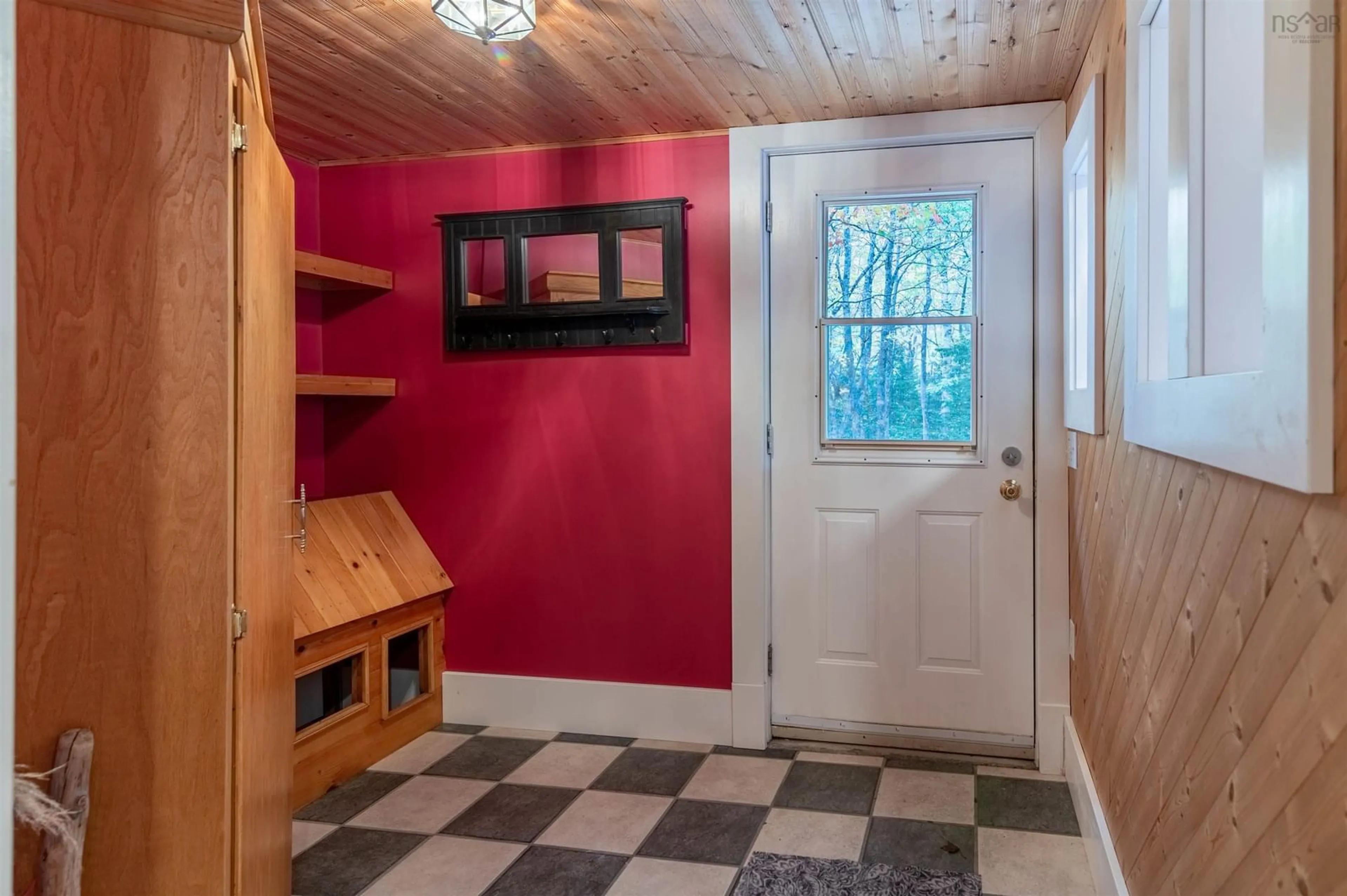 Indoor entryway, wood floors for 285 Hwy 12, Blue Mountain Nova Scotia B0J 2M0