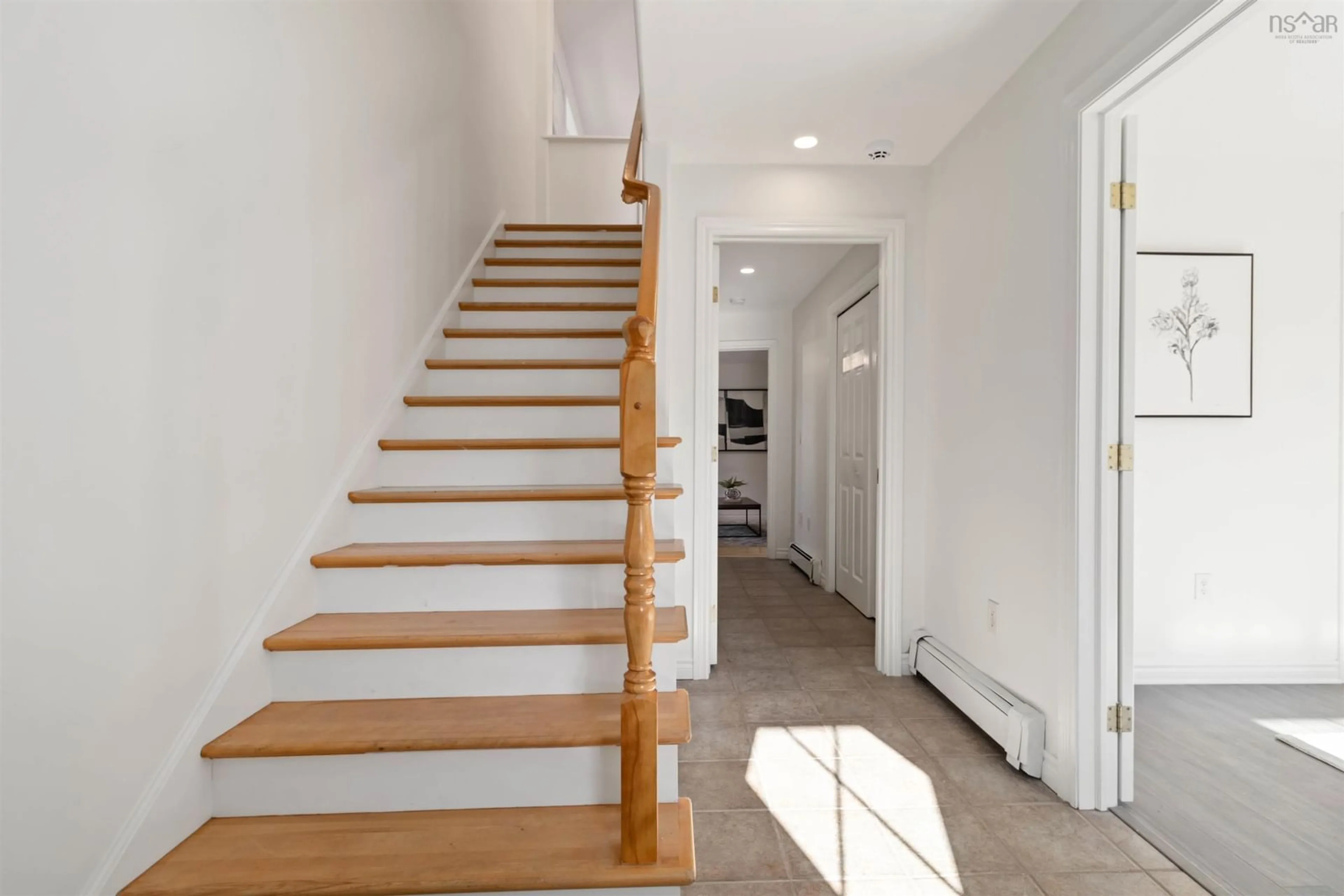 Stairs for 5810 Gainsborough Pl, Halifax Nova Scotia B3K 6B3