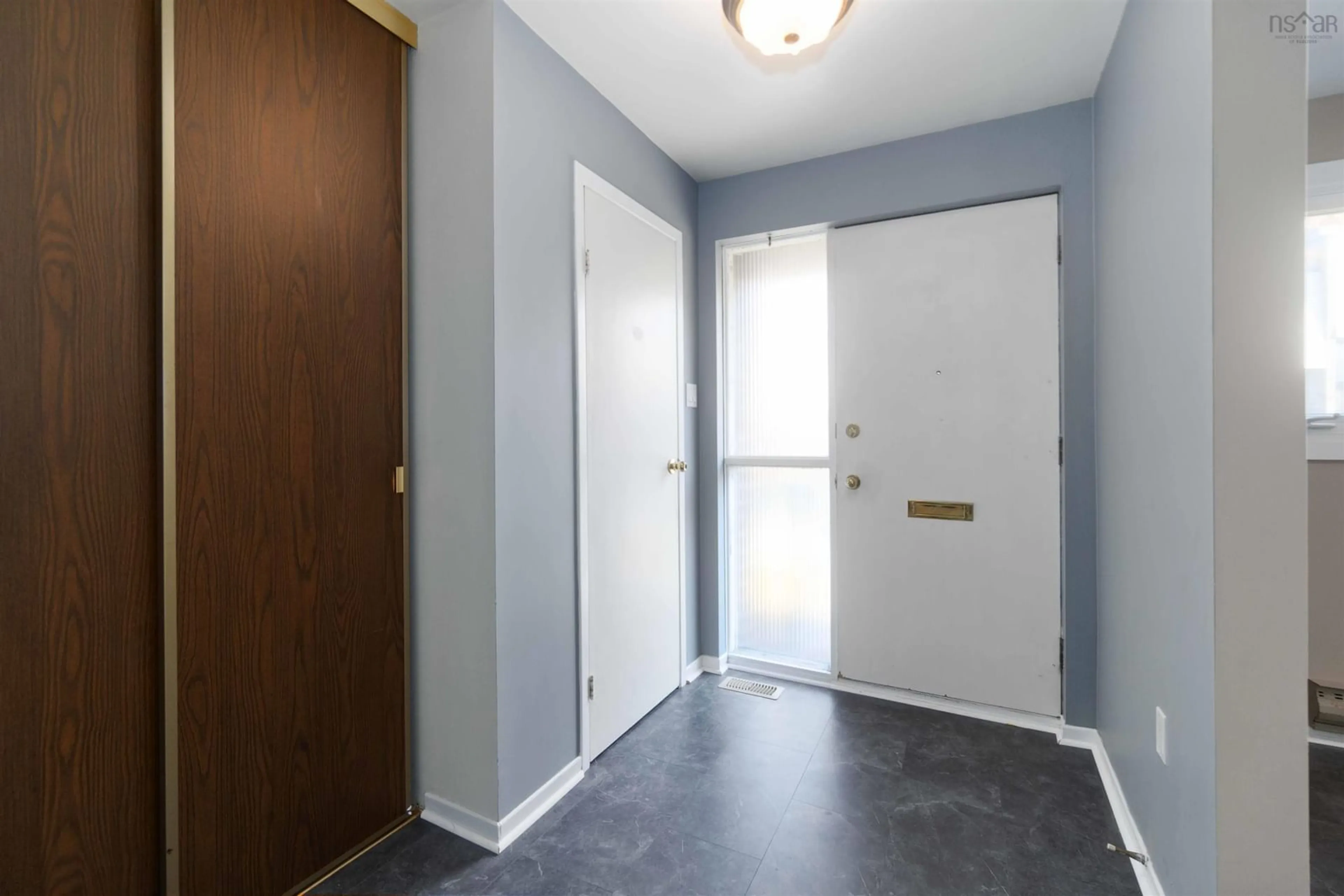 Indoor entryway, not visible floor for 4 Forestside Cres, Halifax Nova Scotia B3M 1M4