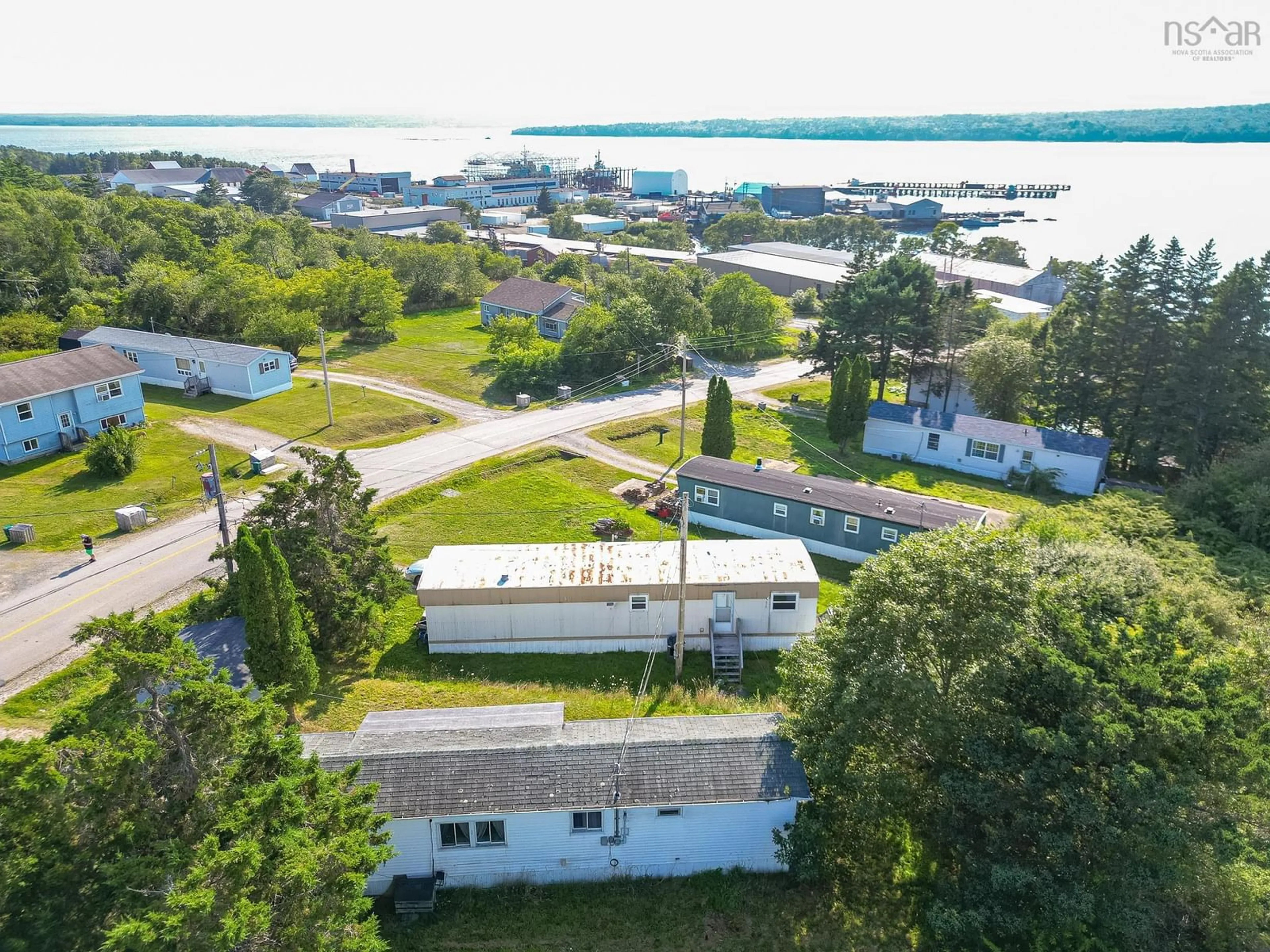 A pic from exterior of the house or condo, the street view for 17 Commission St, Shelburne Nova Scotia B0T 1W0