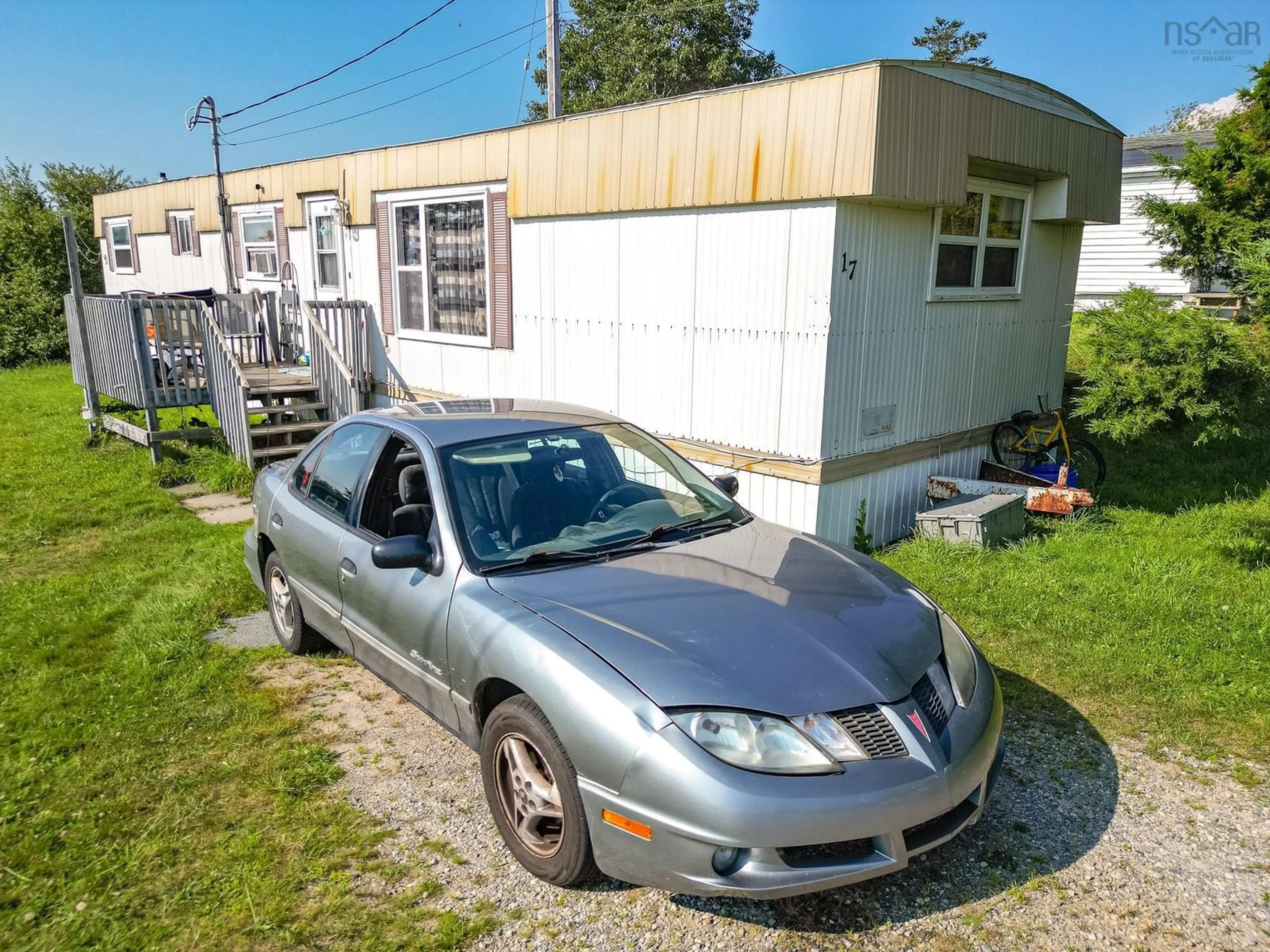 A pic from exterior of the house or condo, the street view for 17 Commission St, Shelburne Nova Scotia B0T 1W0