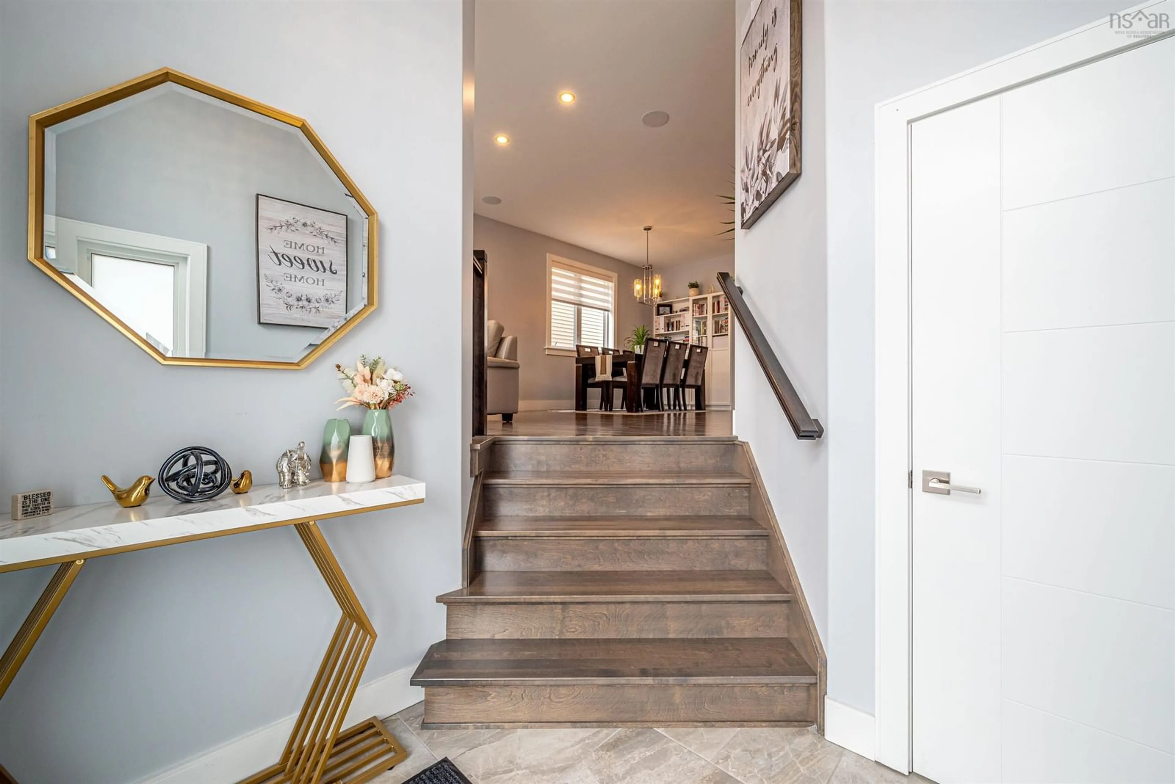 Indoor entryway, wood floors for 293 Fleetview Drive, Halifax Nova Scotia B3M 0L9