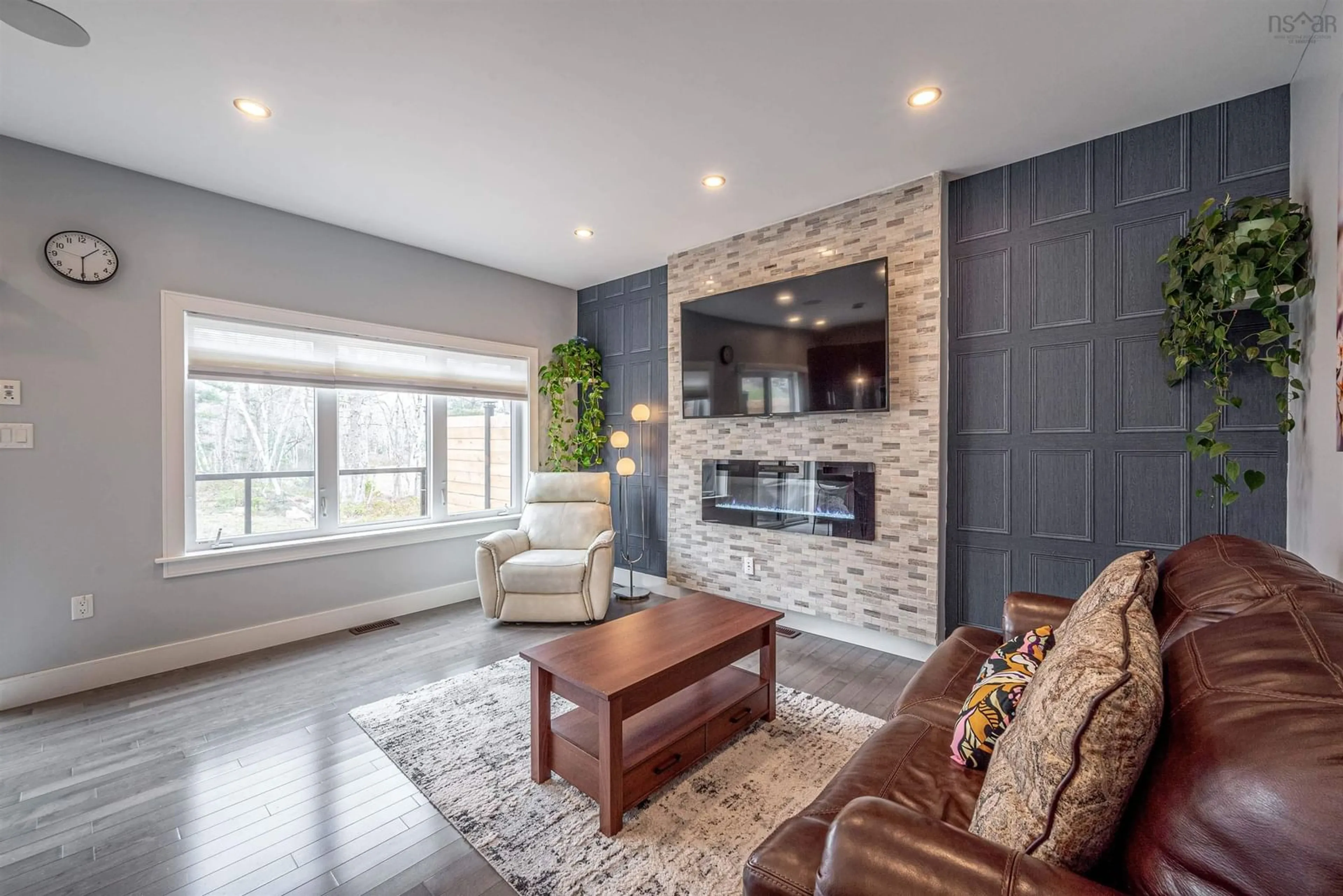 Living room, wood floors for 293 Fleetview Drive, Halifax Nova Scotia B3M 0L9