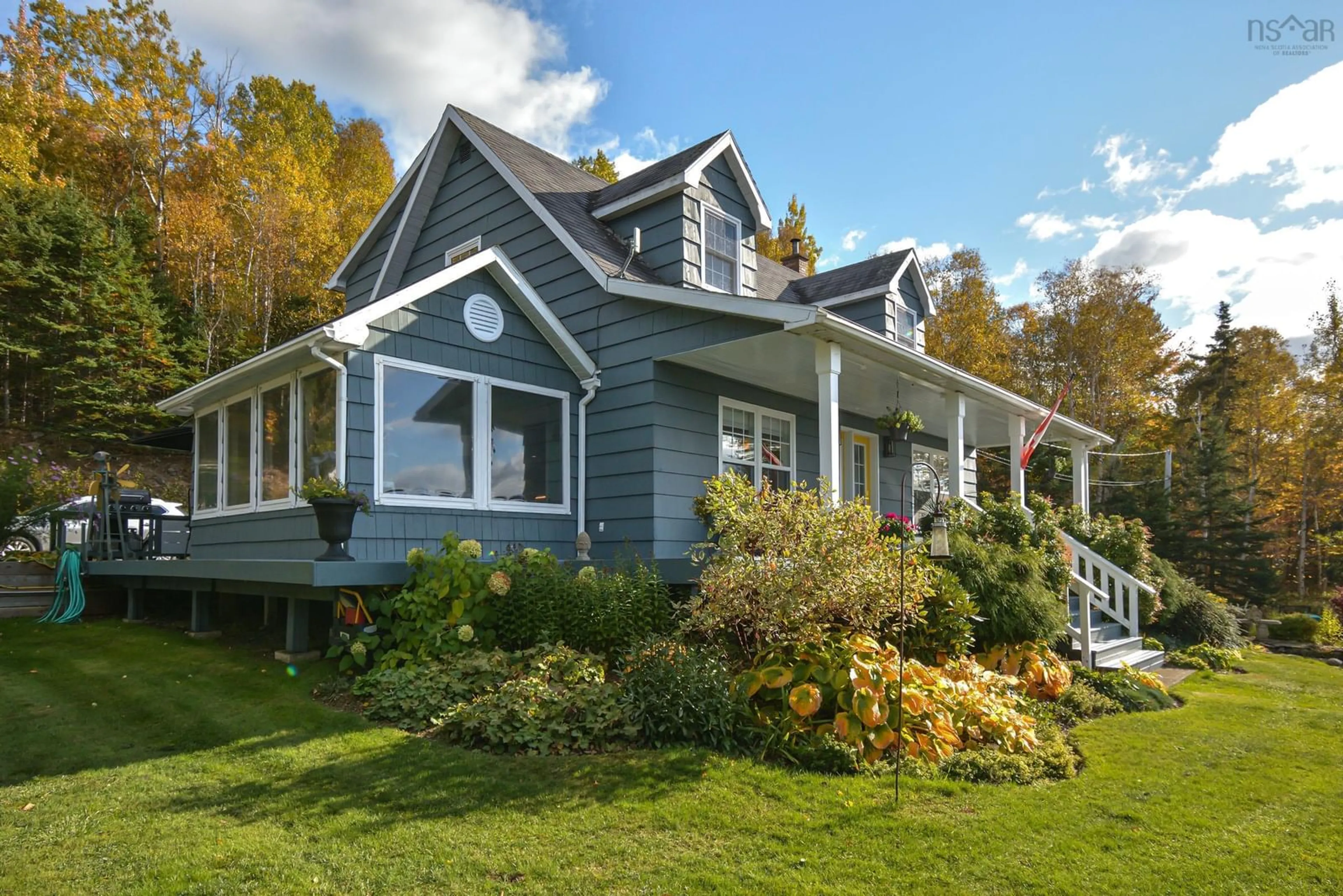 Frontside or backside of a home, cottage for 3341 Long Island Rd, Cape Breton Nova Scotia B1Y 3N1