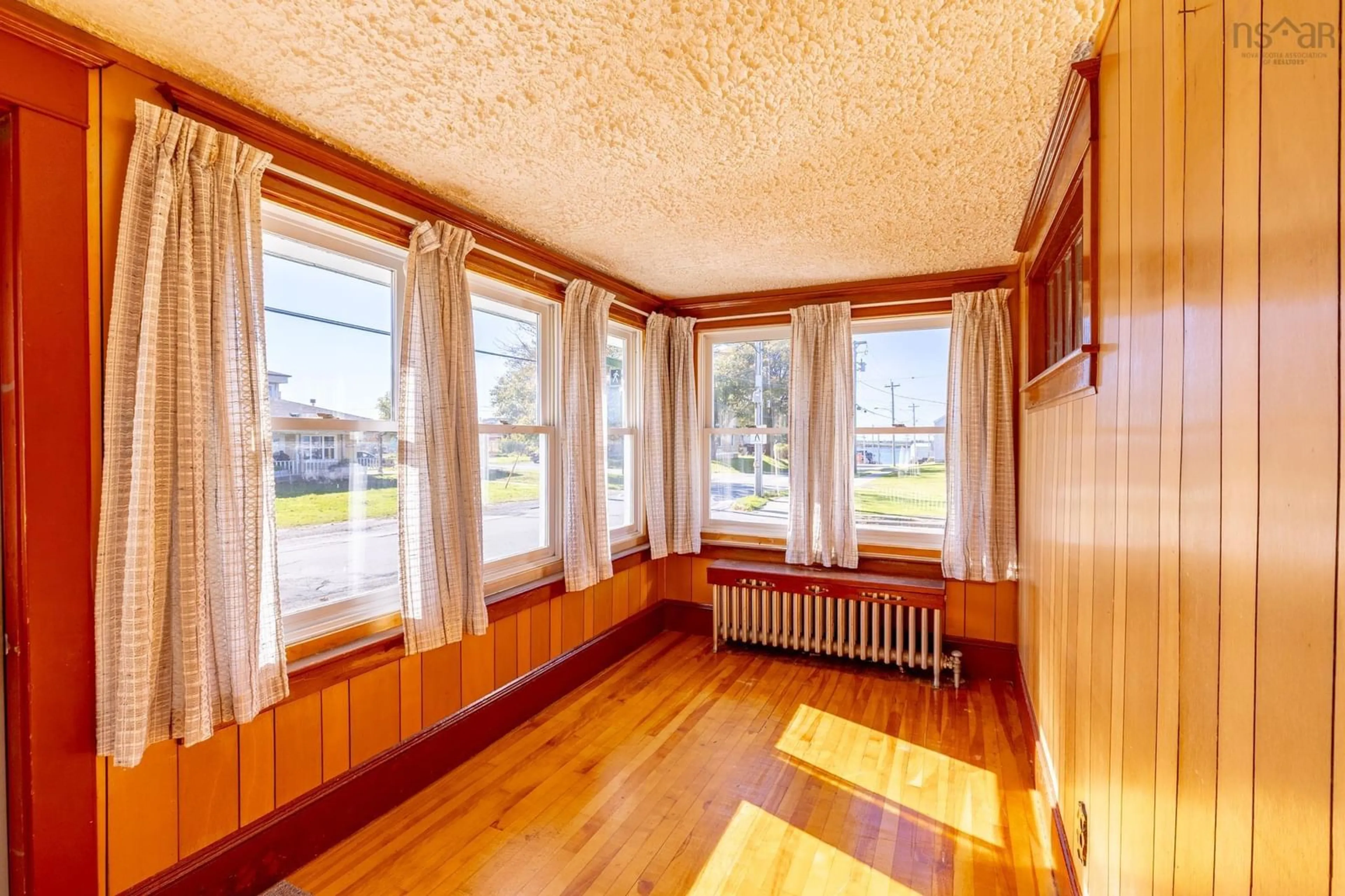 A pic of a room, wood floors for 36 Argyle St, Yarmouth Nova Scotia B5A 3W2