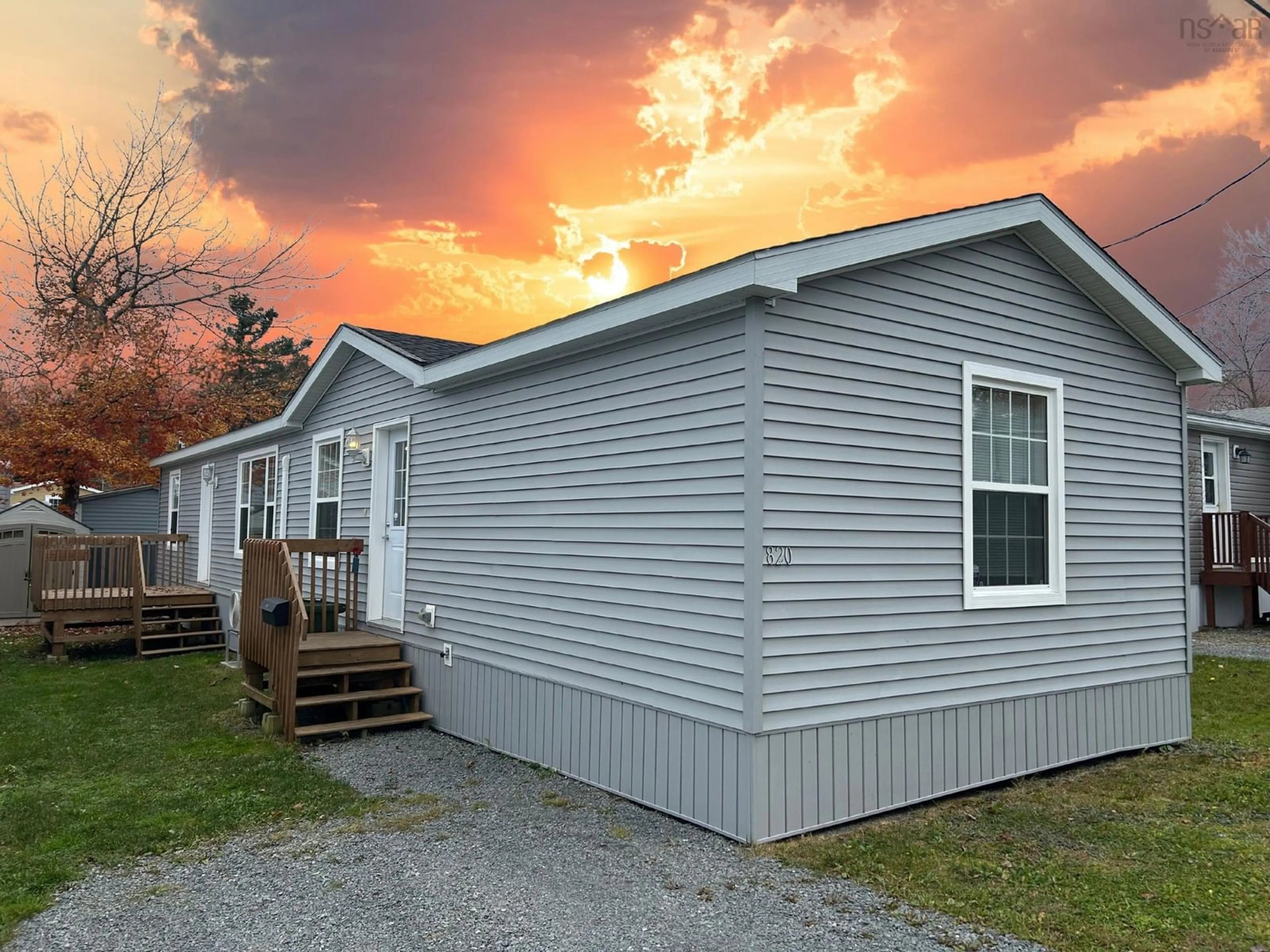 Home with vinyl exterior material for 820 Duggan Dr, Beaver Bank Nova Scotia B4E 1L5